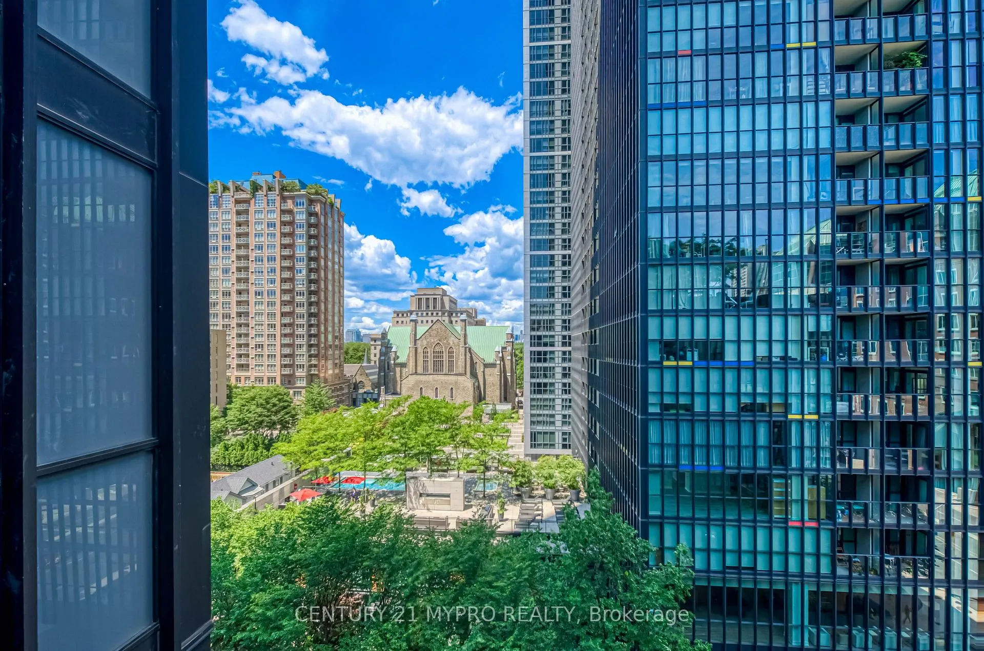 Photo 23 of Unit 811, 101 Charles Street E, Toronto, Church-Yonge Corridor — HOMEH