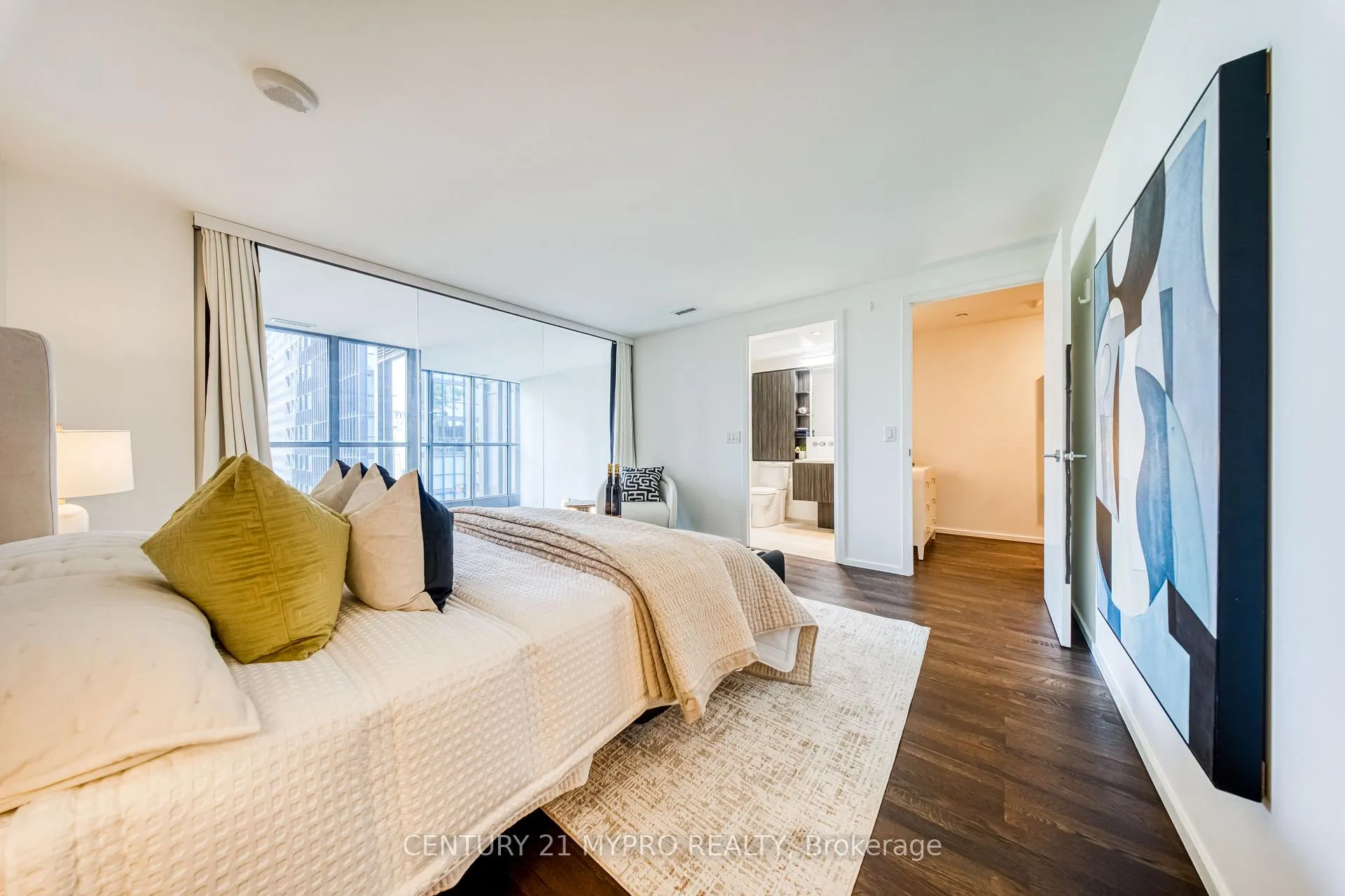 Photo 33 of Unit 811, 101 Charles Street E, Toronto, Church-Yonge Corridor — HOMEH