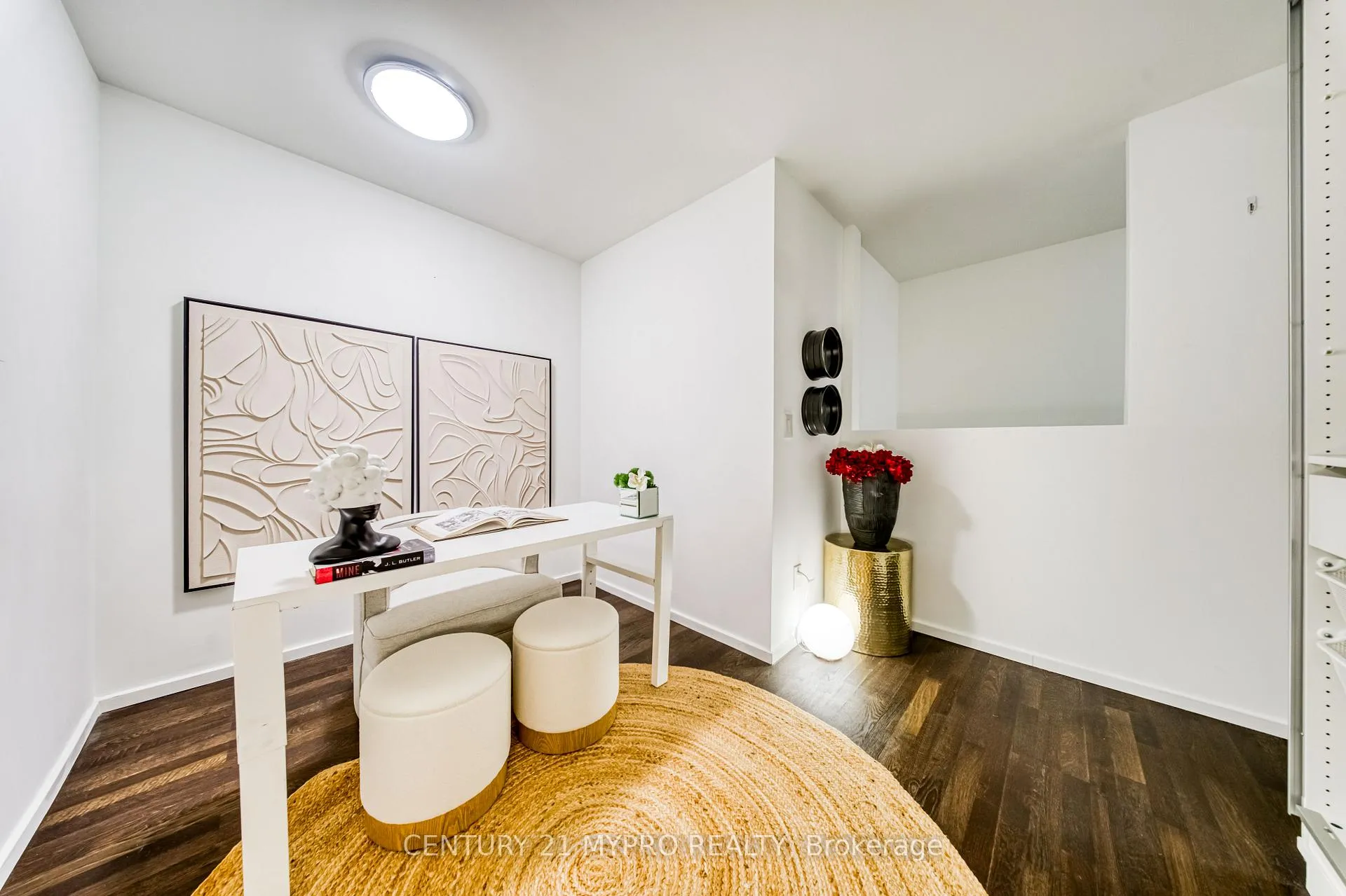 Photo 40 of Unit 811, 101 Charles Street E, Toronto, Church-Yonge Corridor — HOMEH