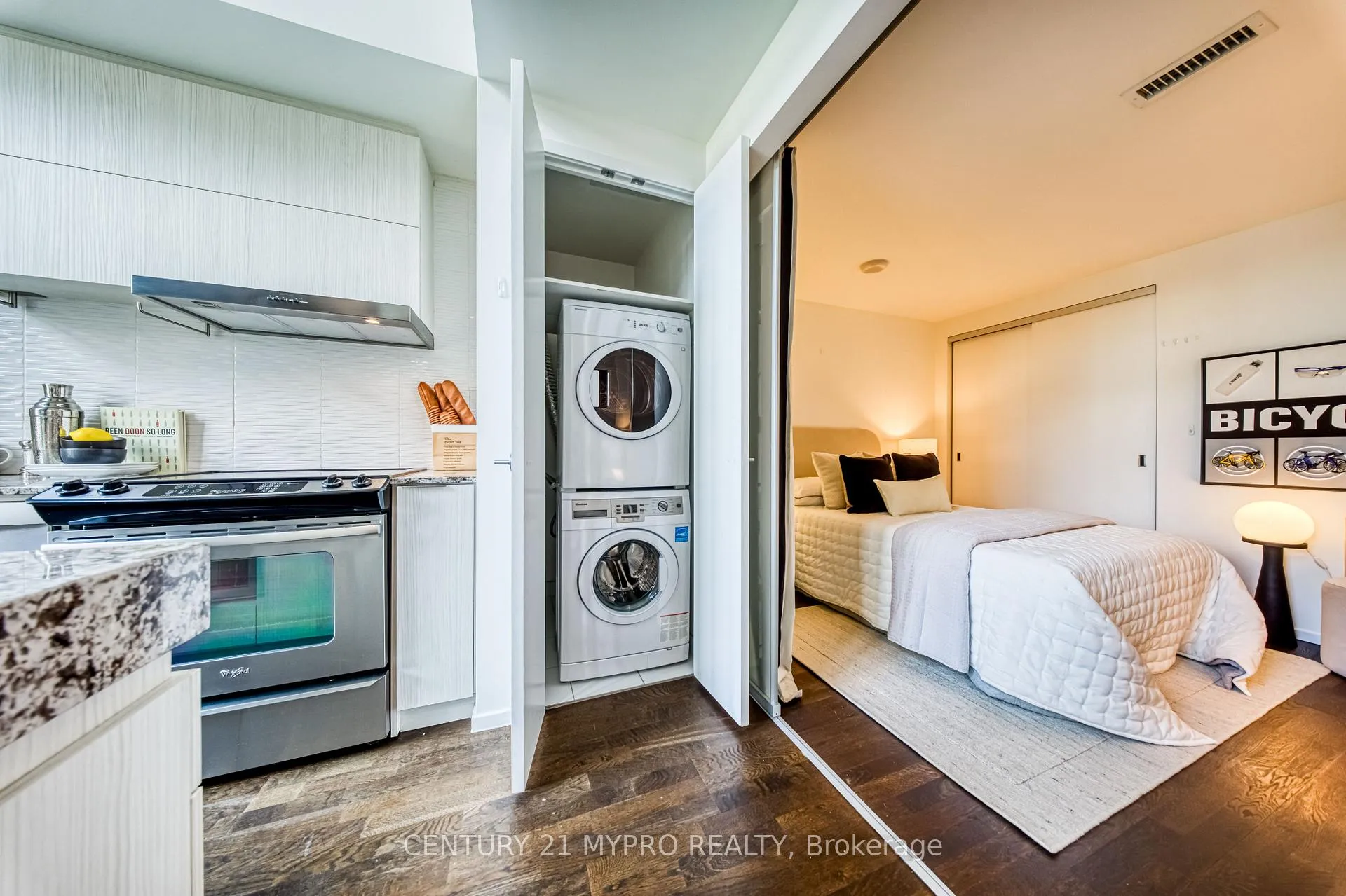Photo 41 of Unit 811, 101 Charles Street E, Toronto, Church-Yonge Corridor — HOMEH