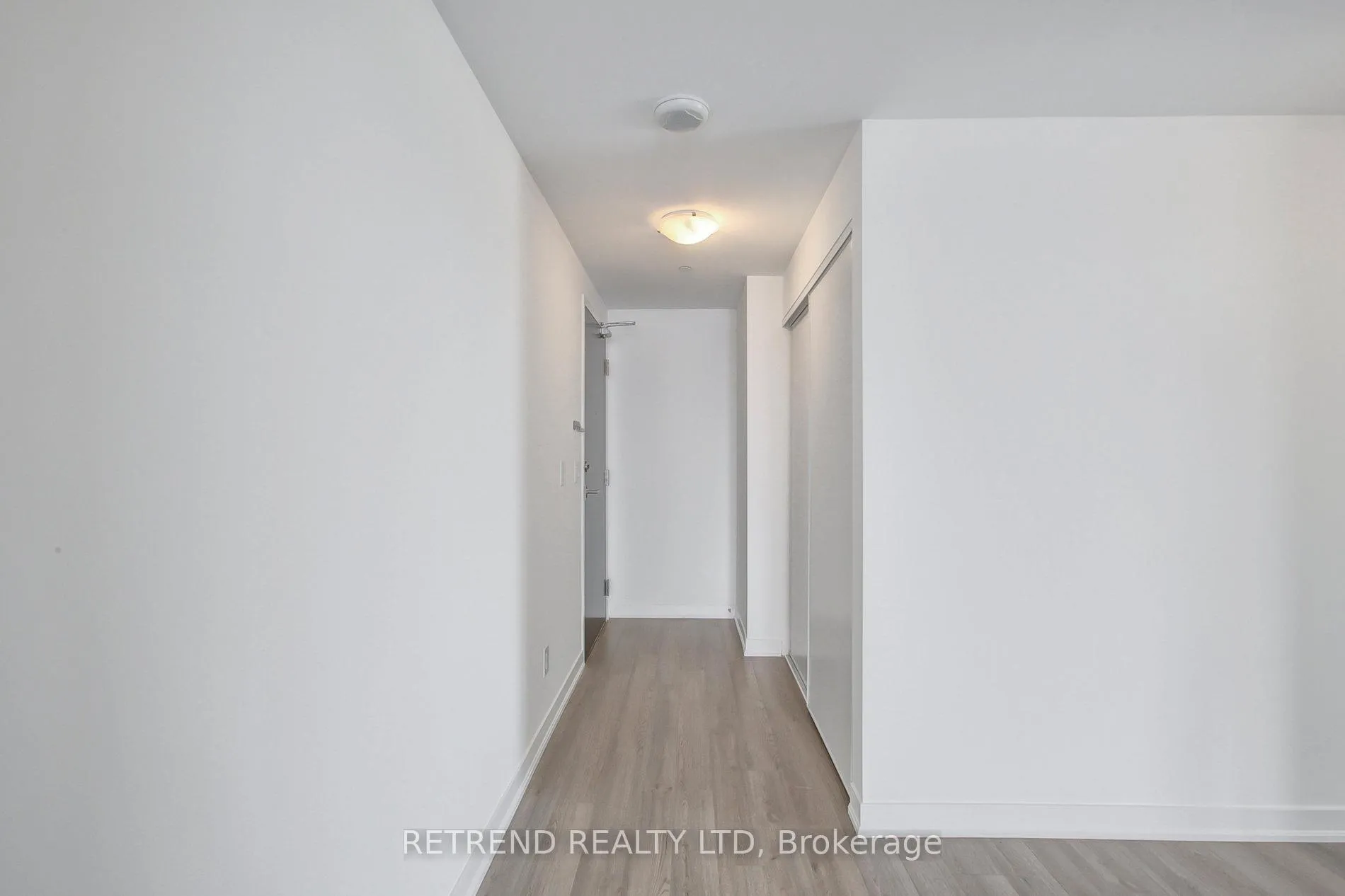 Photo 3 of Unit 1504, 85 Duke Street W, Kitchener, City Commercial Core — HOMEH