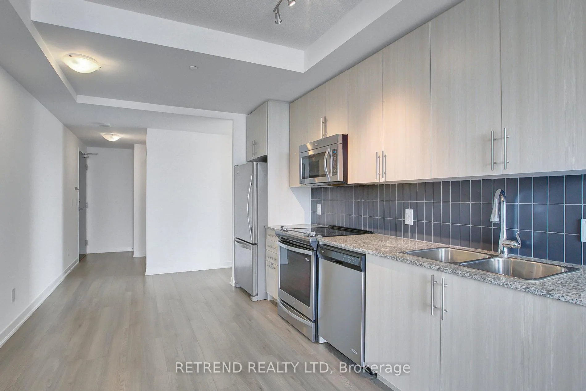 Photo 9 of Unit 1504, 85 Duke Street W, Kitchener, City Commercial Core — HOMEH