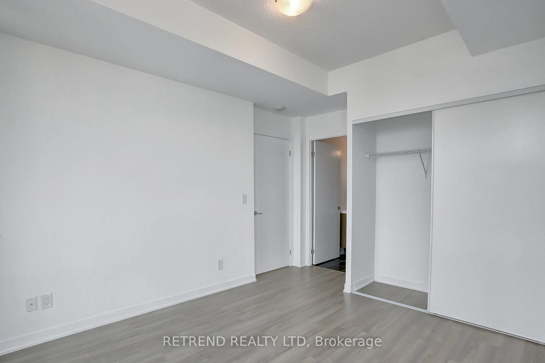 Photo 12 of Unit 1504, 85 Duke Street W, Kitchener, City Commercial Core — HOMEH