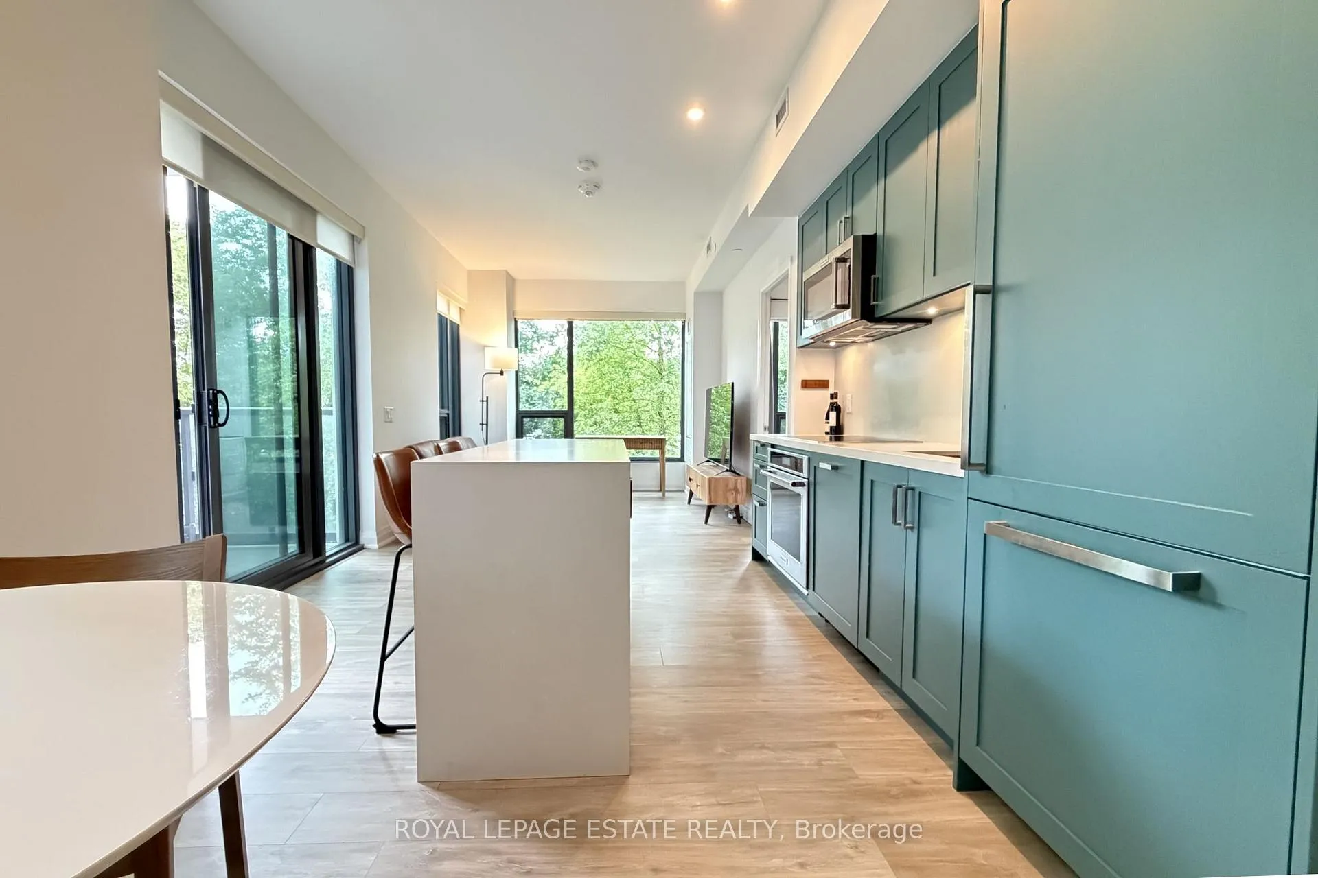 Photo 7 of Unit 326, 280 Howland Avenue, Toronto, The Annex — HOMEH