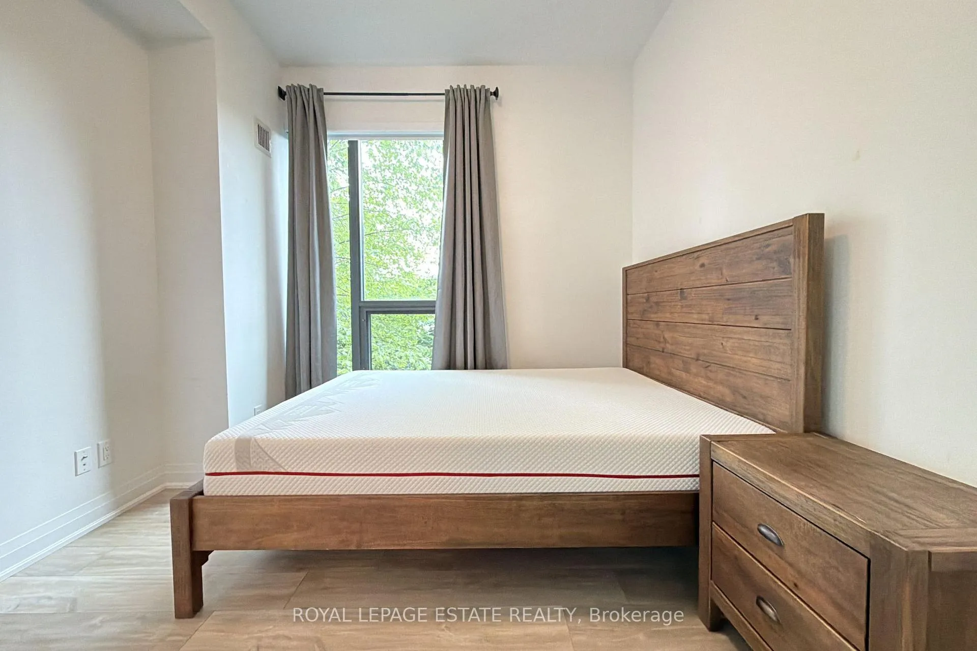 Photo 12 of Unit 326, 280 Howland Avenue, Toronto, The Annex — HOMEH