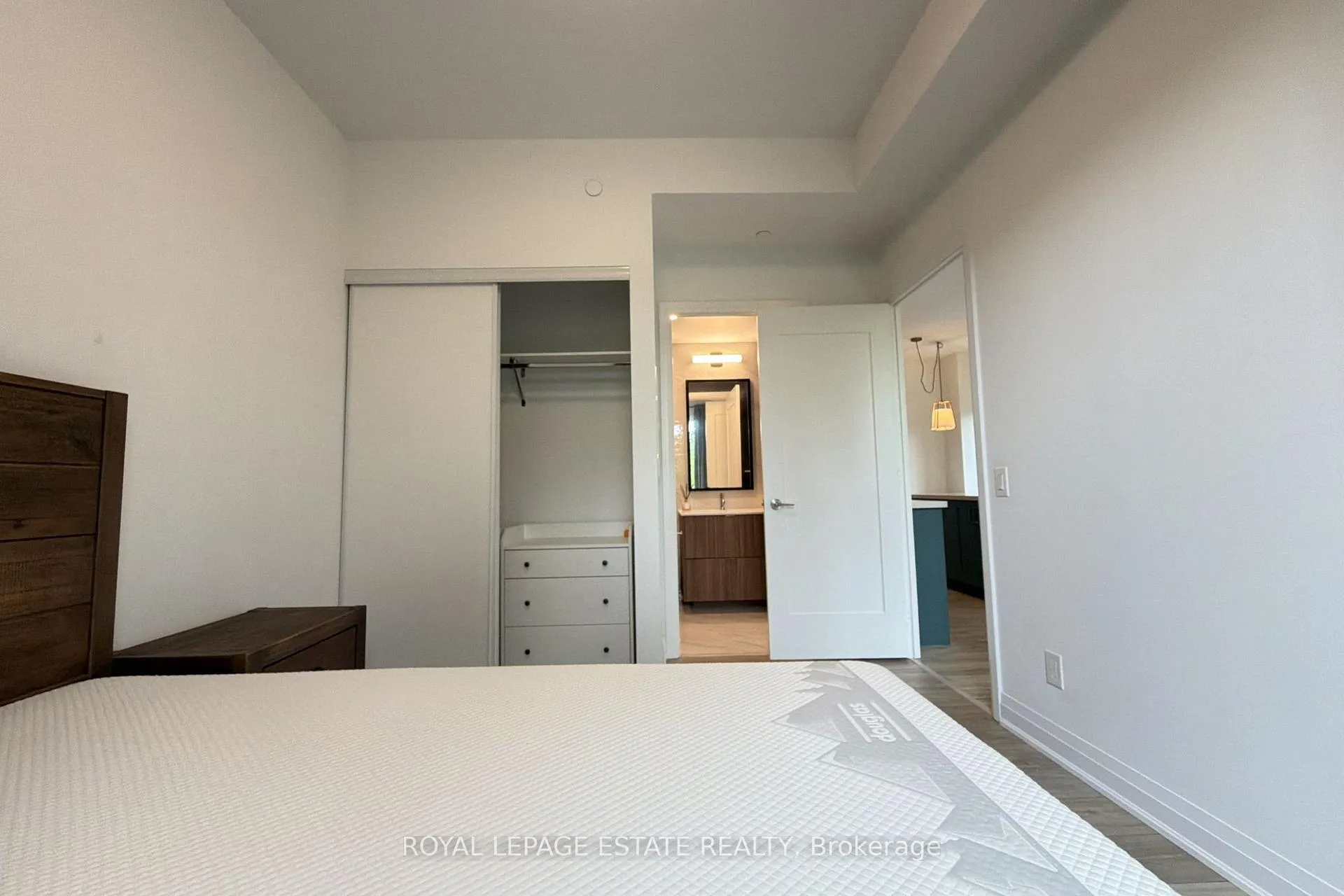 Photo 13 of Unit 326, 280 Howland Avenue, Toronto, The Annex — HOMEH