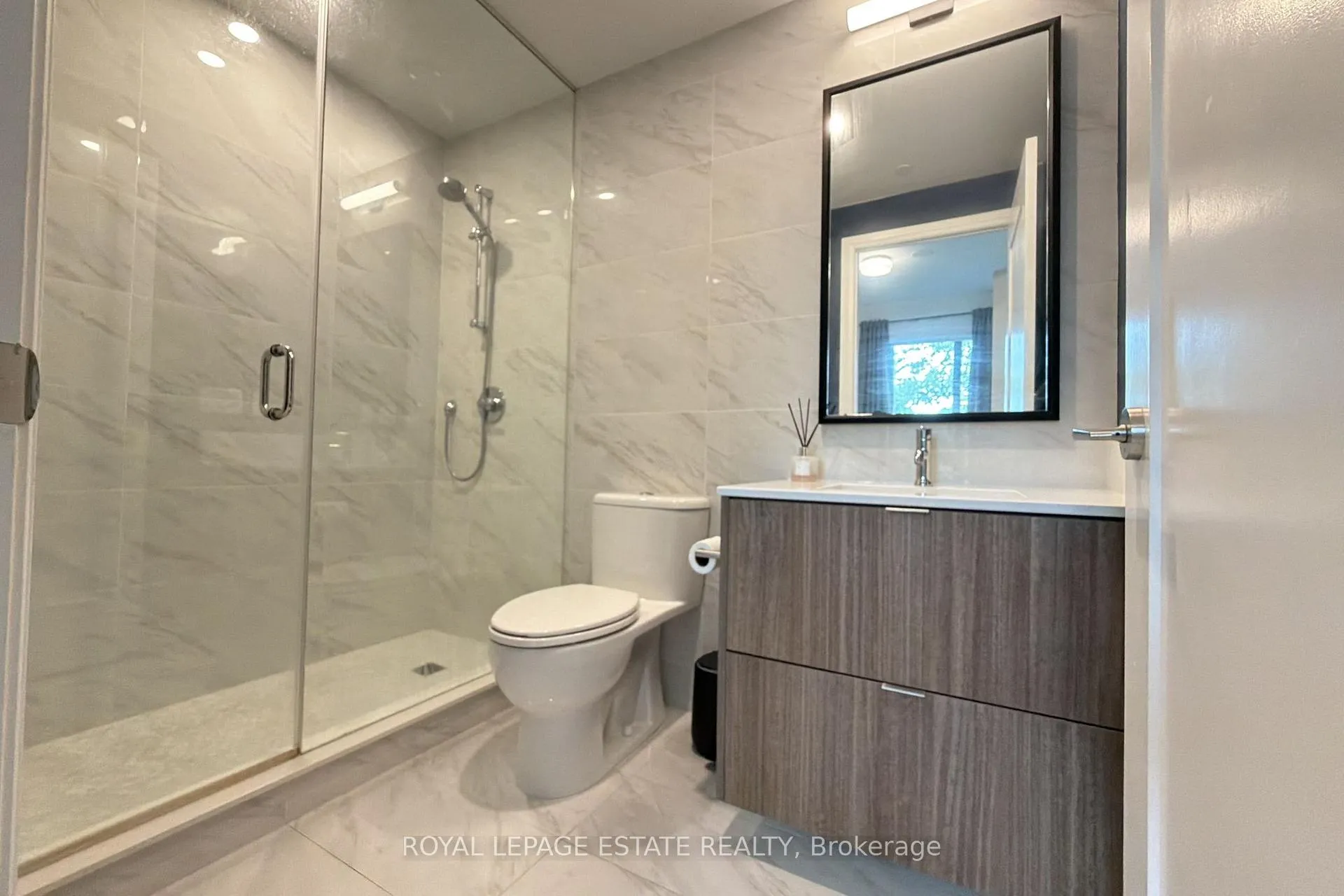 Photo 14 of Unit 326, 280 Howland Avenue, Toronto, The Annex — HOMEH