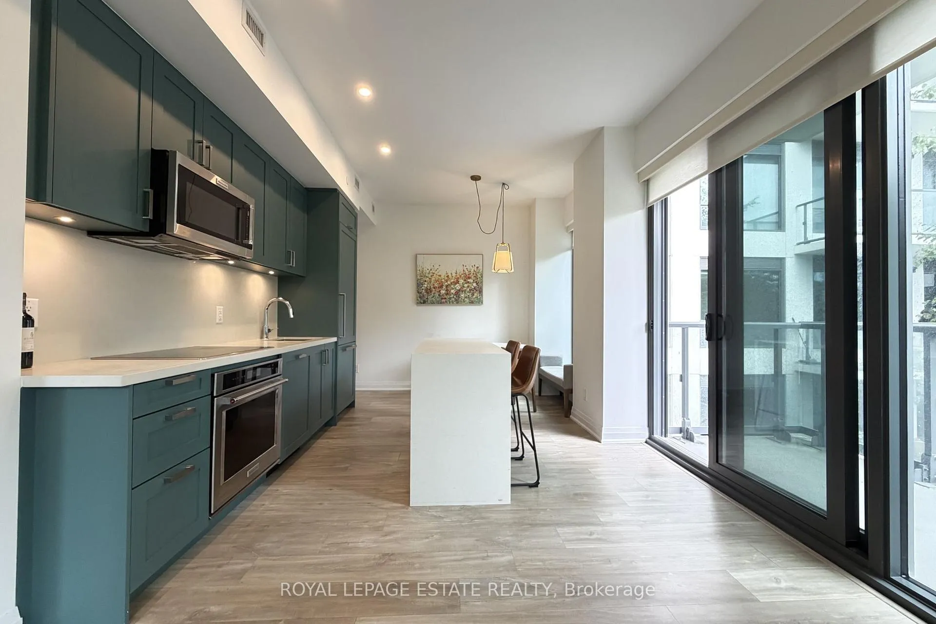 Photo 19 of Unit 326, 280 Howland Avenue, Toronto, The Annex — HOMEH