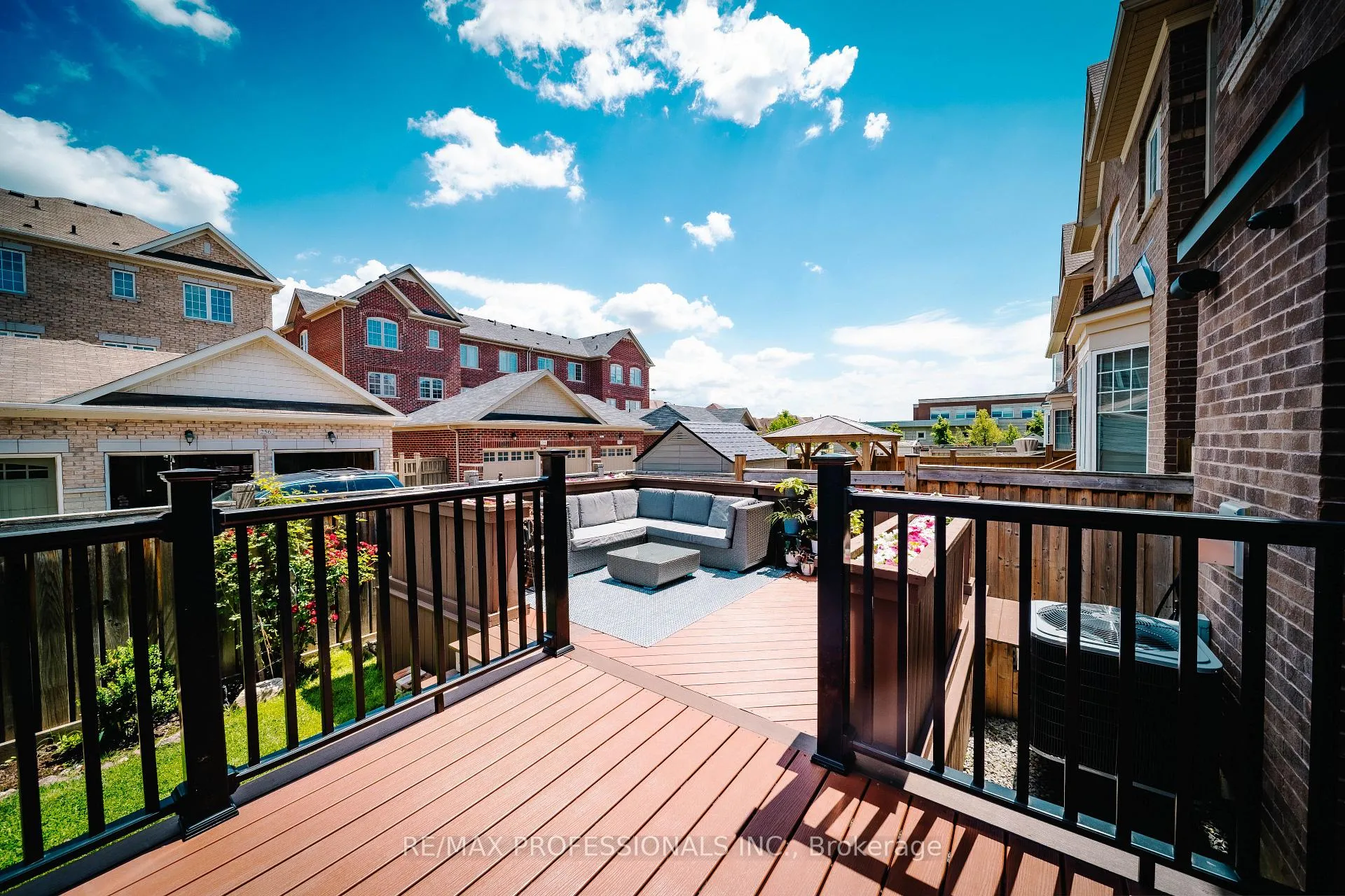 Photo 33 of 11 Pelham Drive, Vaughan, Kleinburg — HOMEH