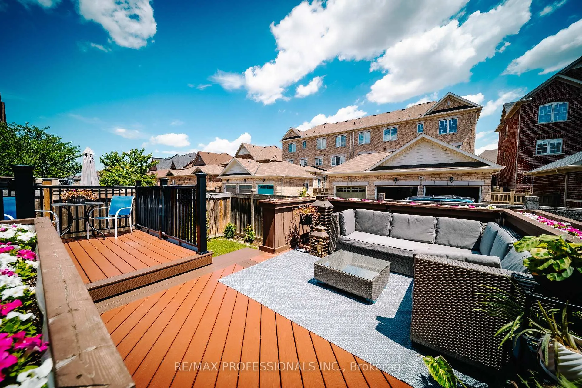 Photo 36 of 11 Pelham Drive, Vaughan, Kleinburg — HOMEH