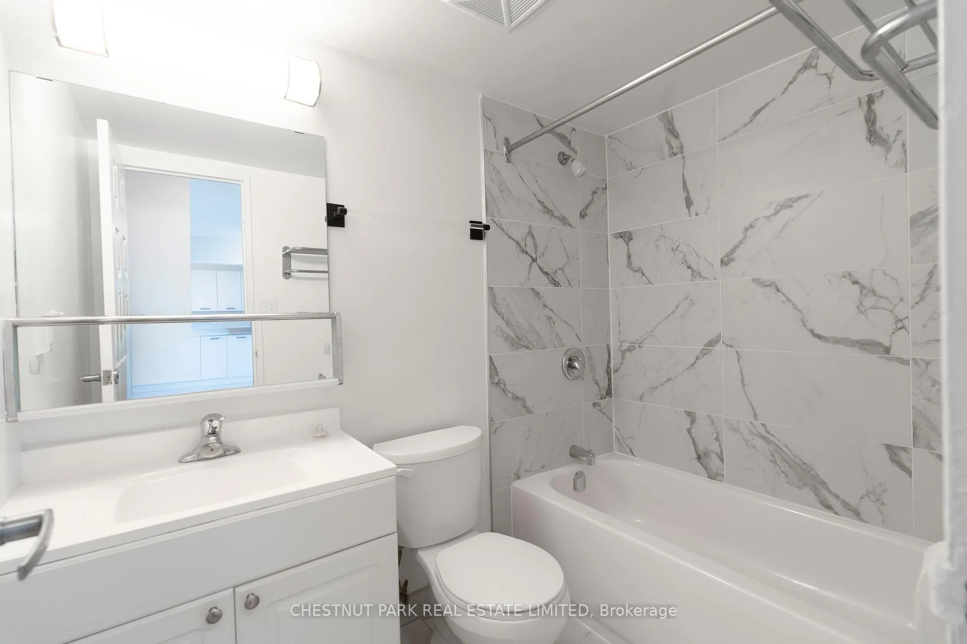 Photo 22 of Unit 1003, 150 Lakeshore Road W, Mississauga, Port Credit — HOMEH