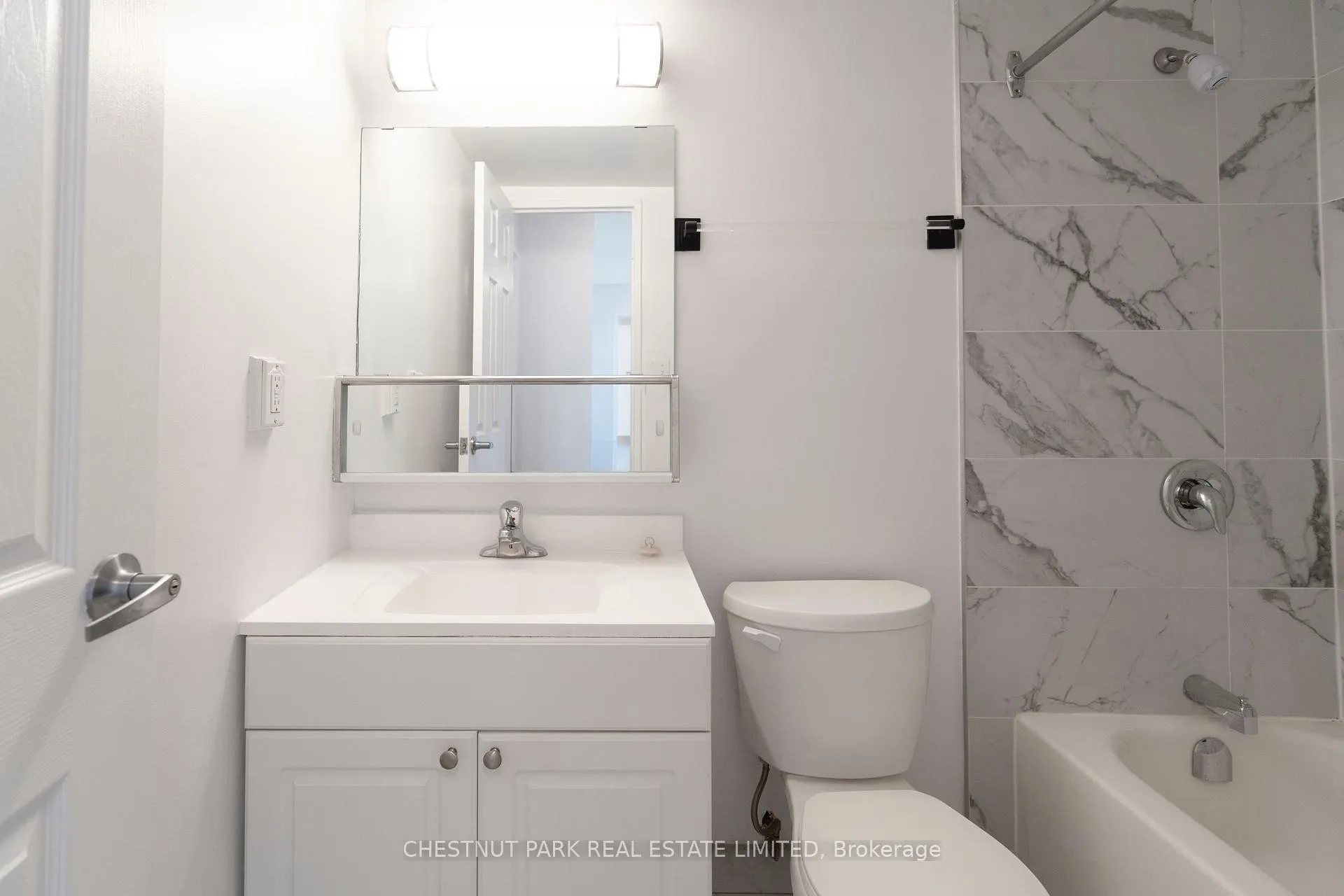 Photo 23 of Unit 1003, 150 Lakeshore Road W, Mississauga, Port Credit — HOMEH