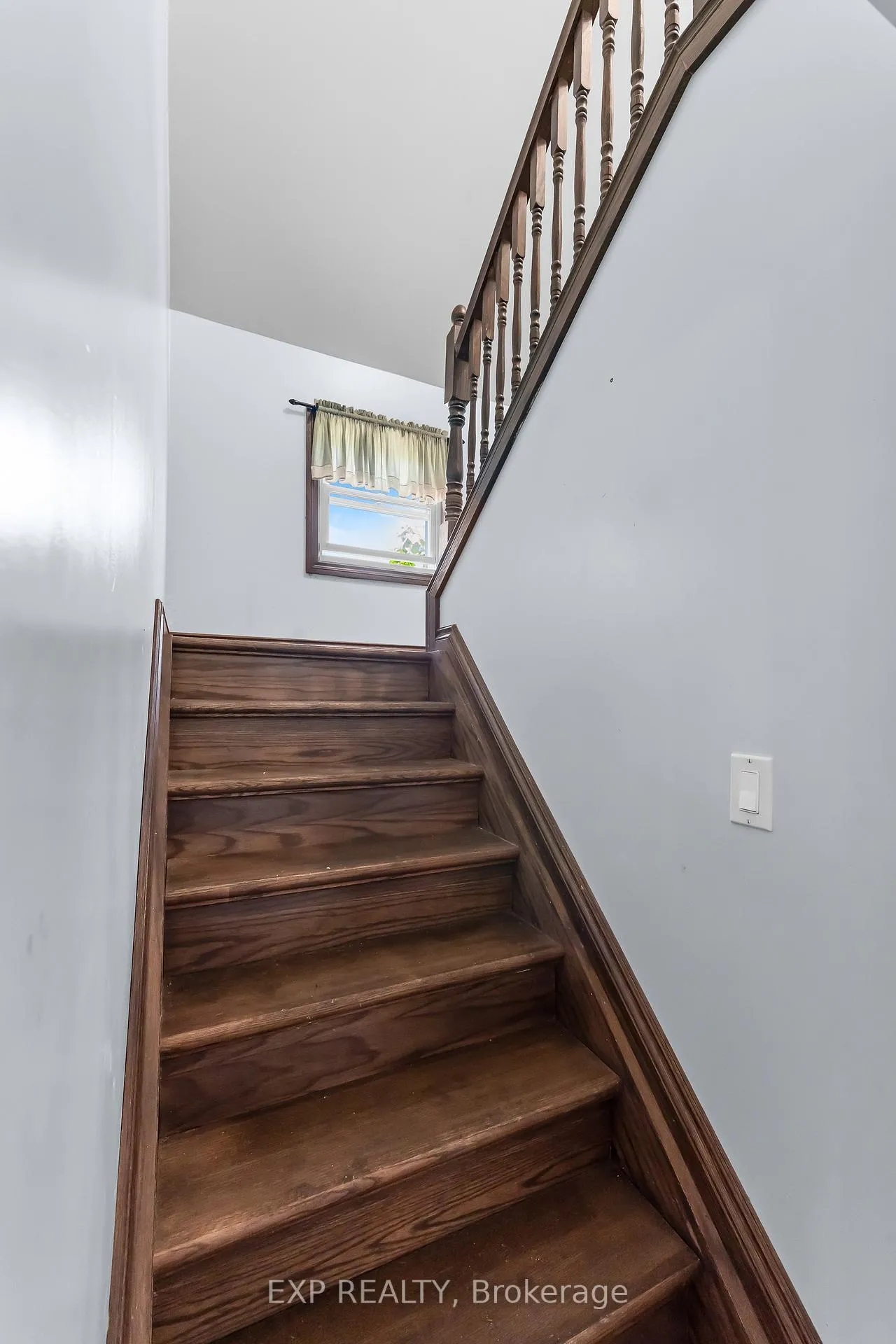 Photo 11 of 2073 Main Street, Norfolk — HOMEH