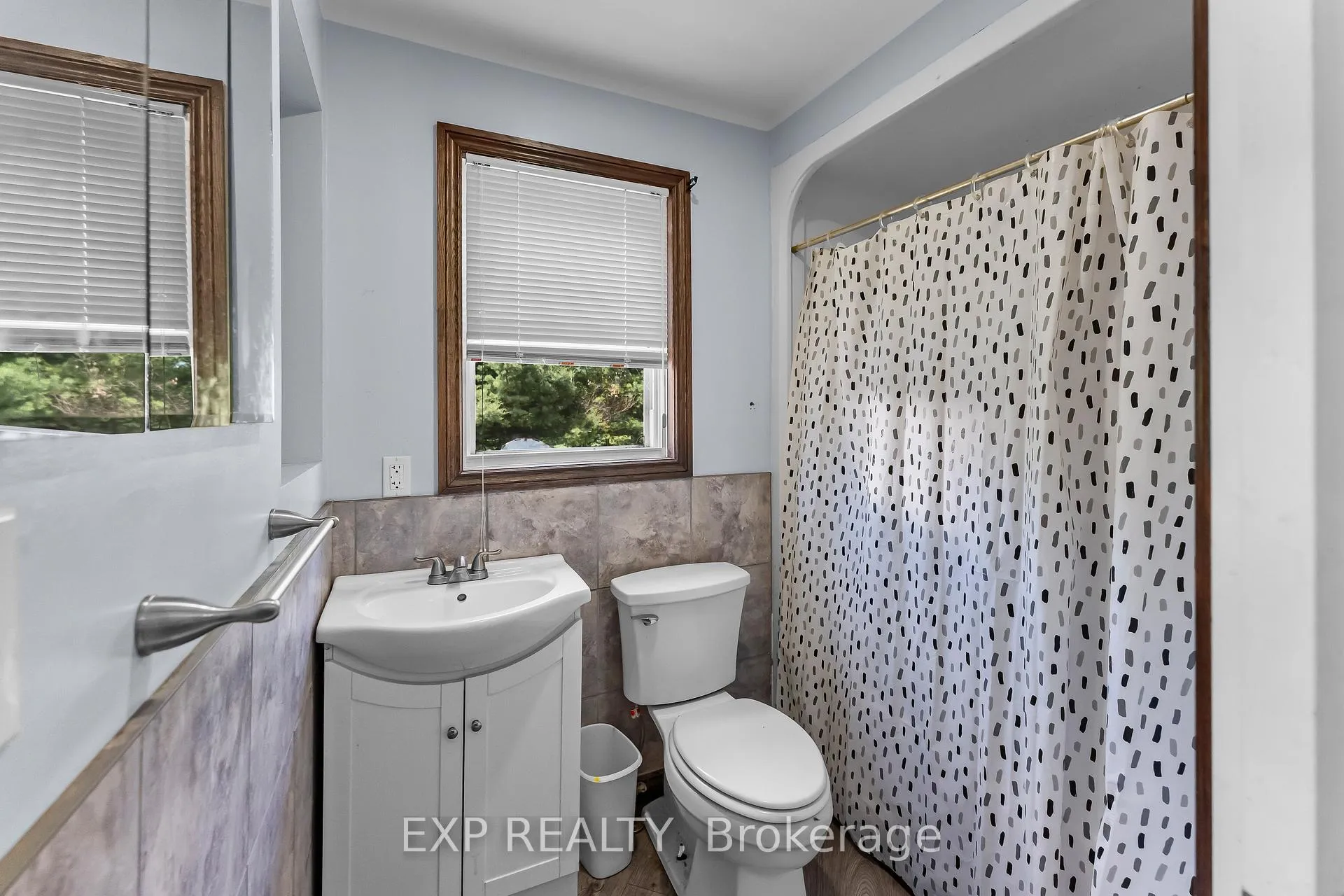 Photo 21 of 2073 Main Street, Norfolk — HOMEH
