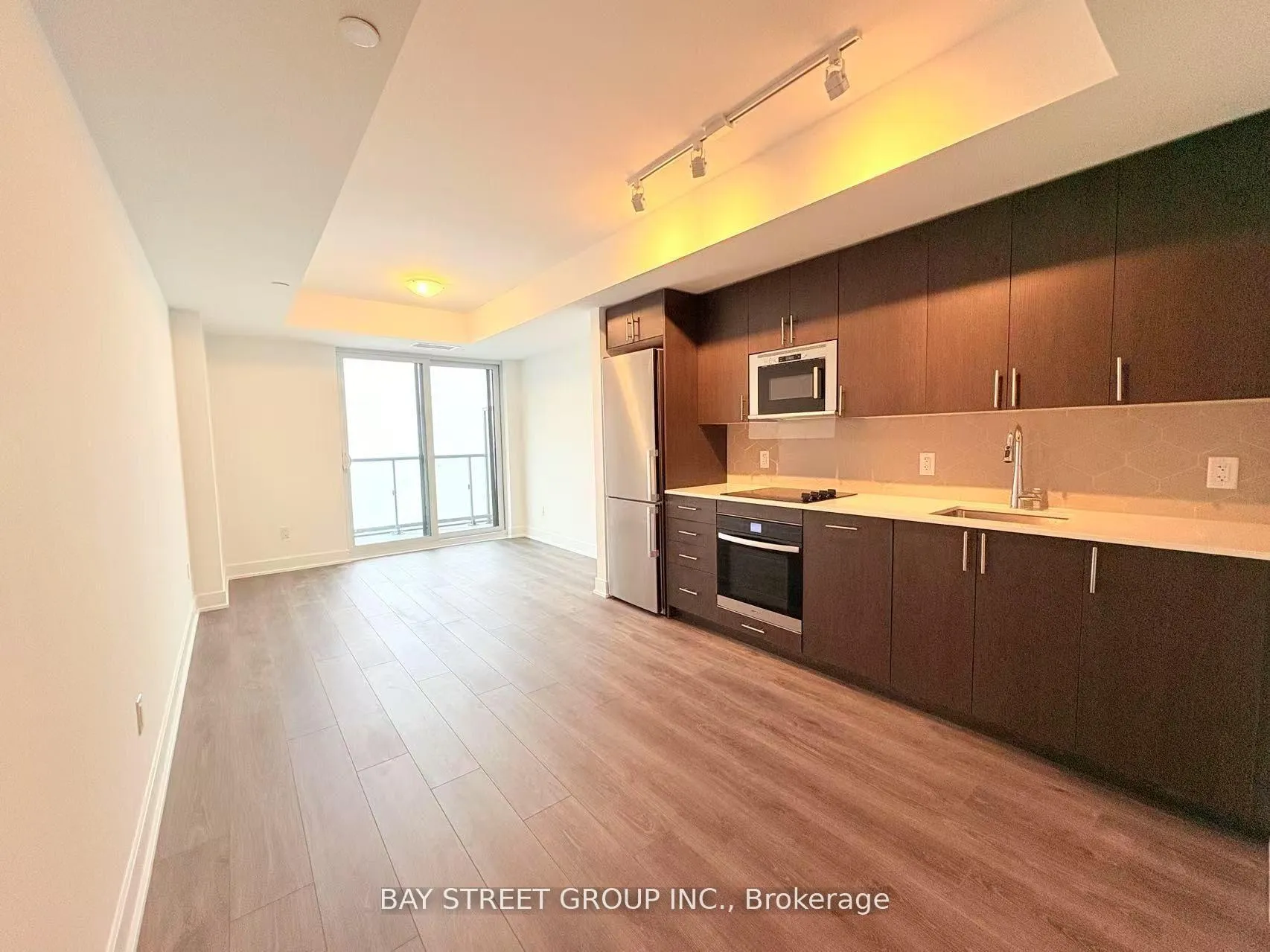 Photo 1 of Unit 1720, 2545 Simcoe Street N, Oshawa, Windfields — HOMEH