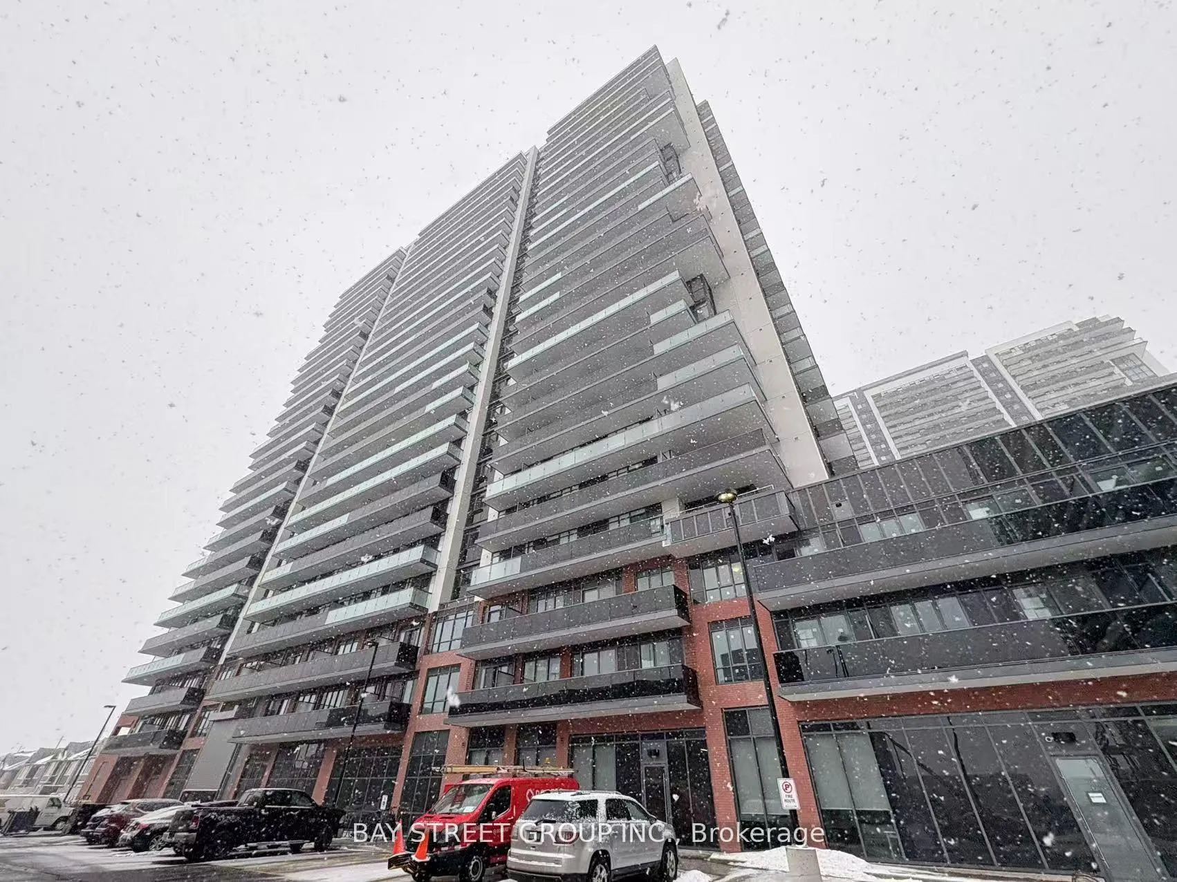 Photo 2 of Unit 1720, 2545 Simcoe Street N, Oshawa, Windfields — HOMEH