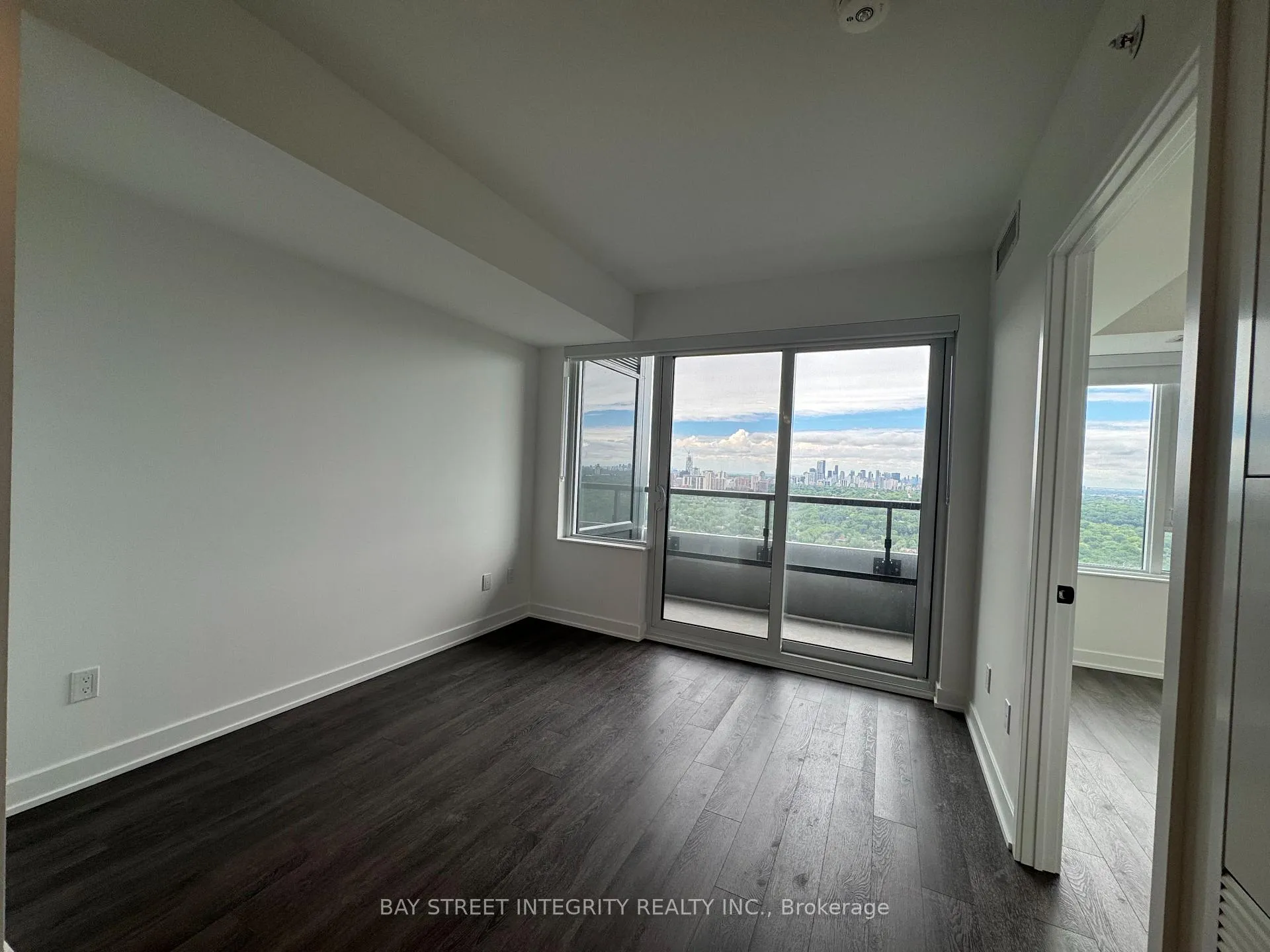 Photo 8 of Unit 3805, 609 Sherbourne Street, Toronto, North St. James Town — HOMEH