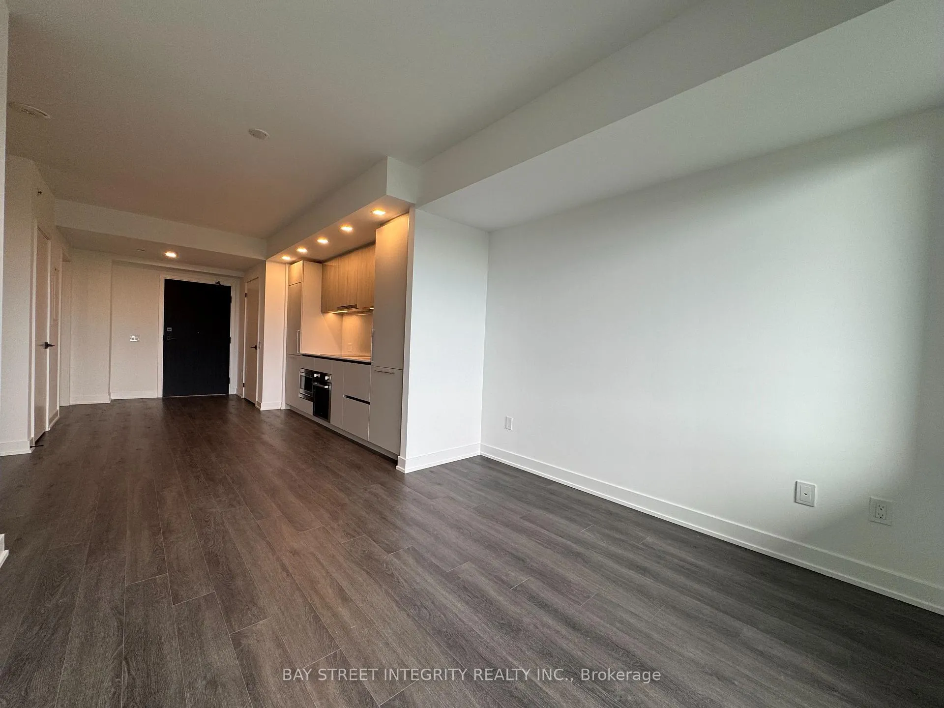 Photo 9 of Unit 3805, 609 Sherbourne Street, Toronto, North St. James Town — HOMEH