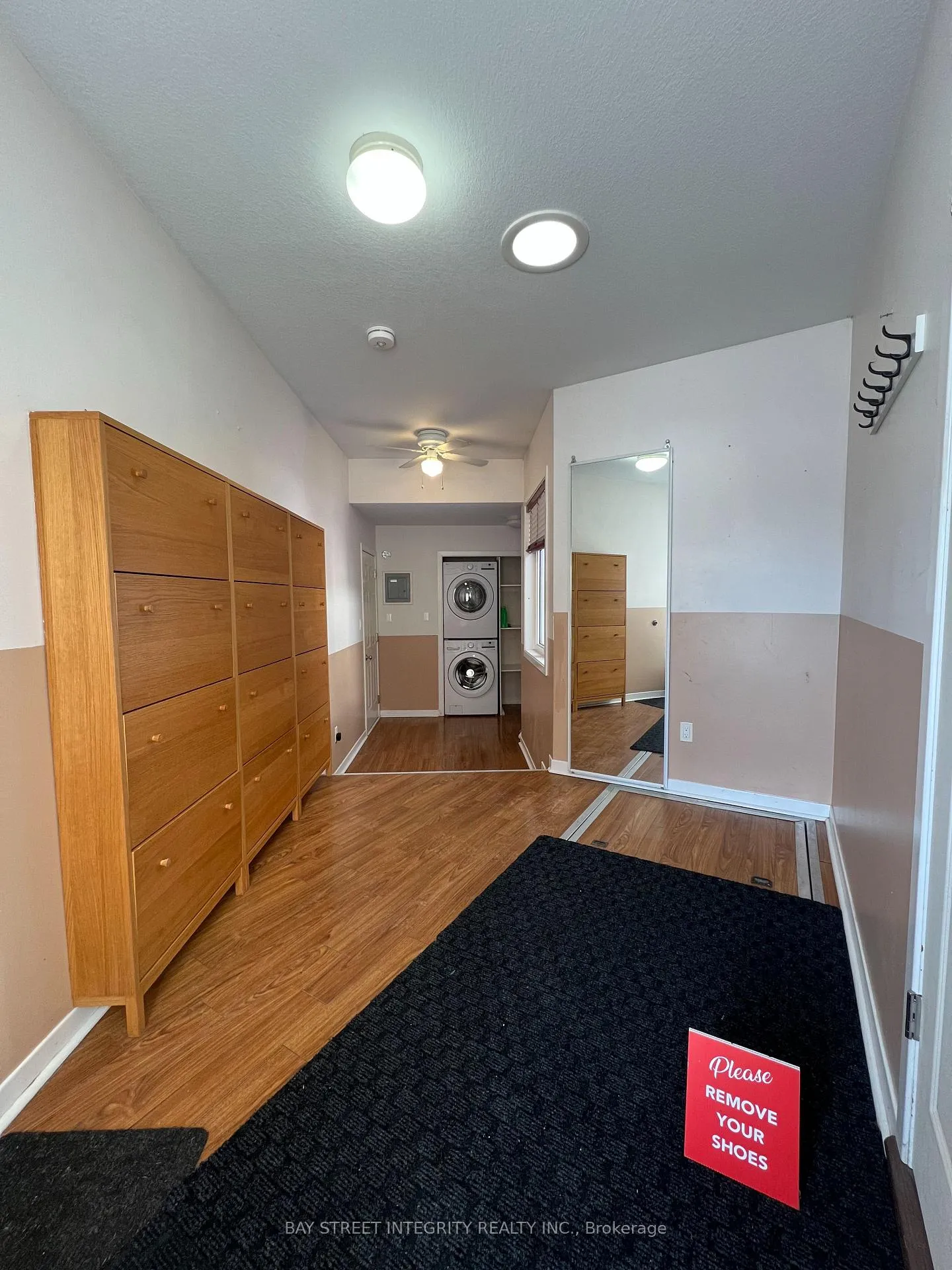 Photo 3 of Unit 2, 1339 Pinegrove Road, Oakville, West — HOMEH