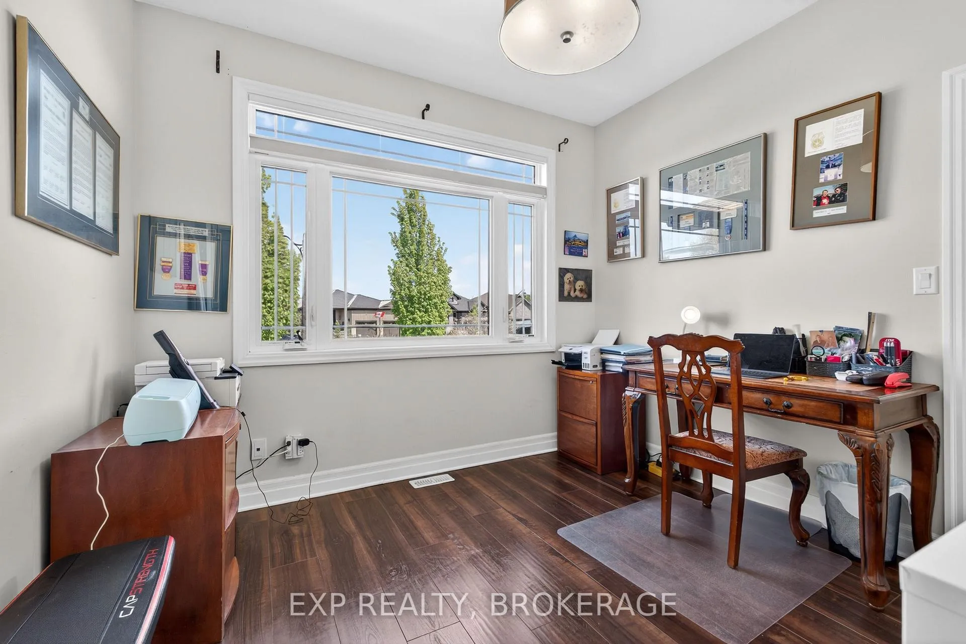Photo 22 of 23 Admiral'S Court, Barrie, Innis-Shore — HOMEH