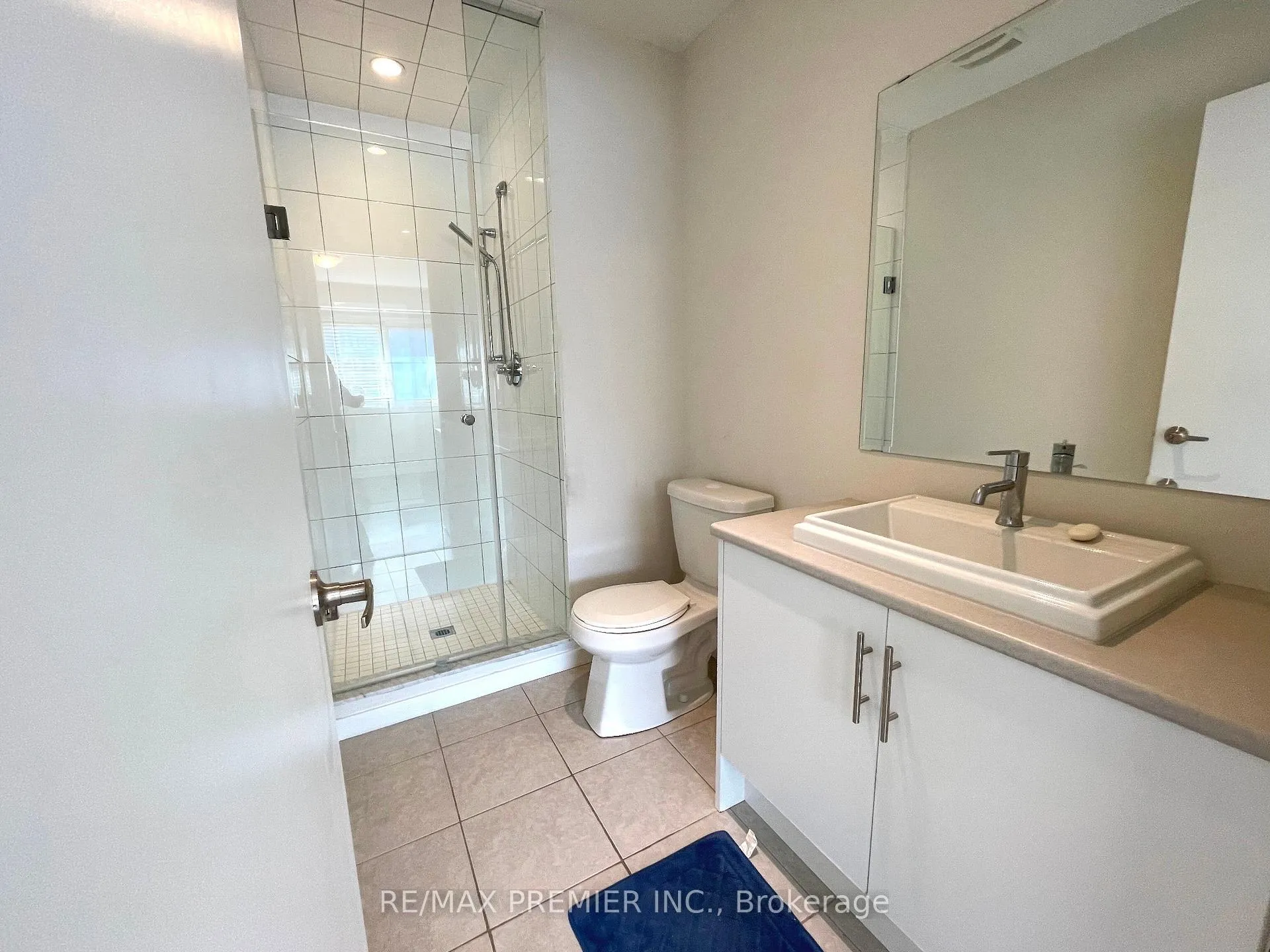 Photo 6 of 3922 Major Mackenzie Drive, Vaughan, Vellore Village — HOMEH