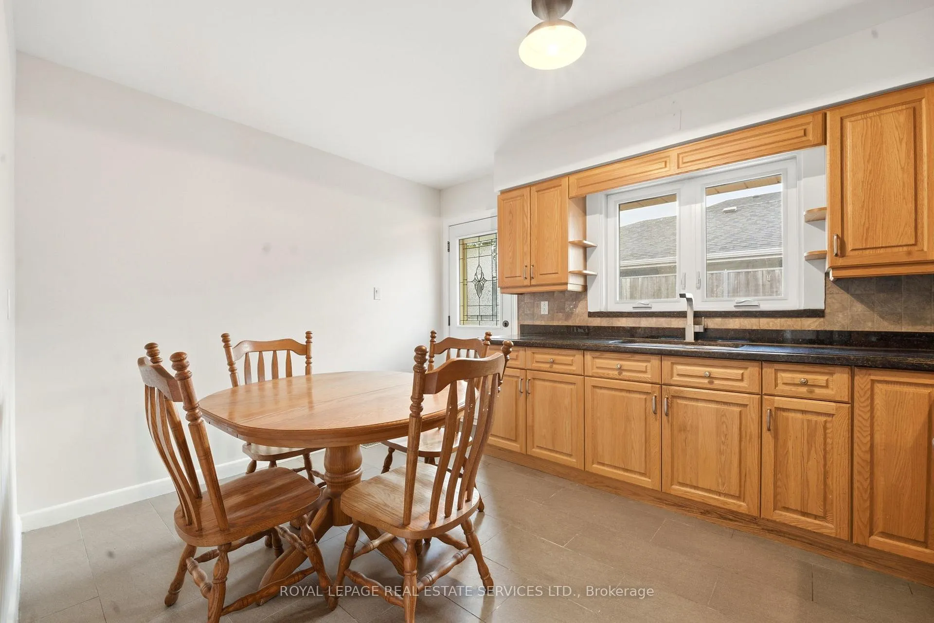 Photo 10 of 45 Poynter Drive, Etobicoke, Kingsview Village-The Westway — HOMEH