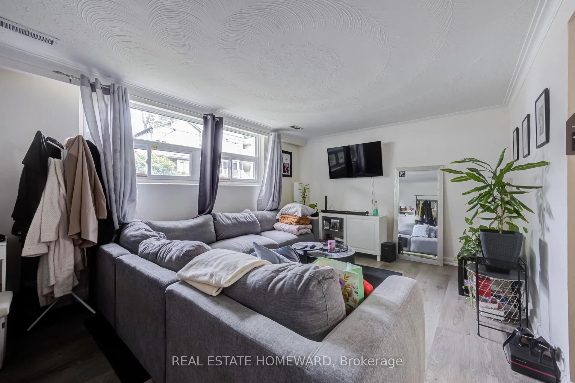Photo 16 of 170 Wheeler Avenue, Toronto, The Beaches — HOMEH