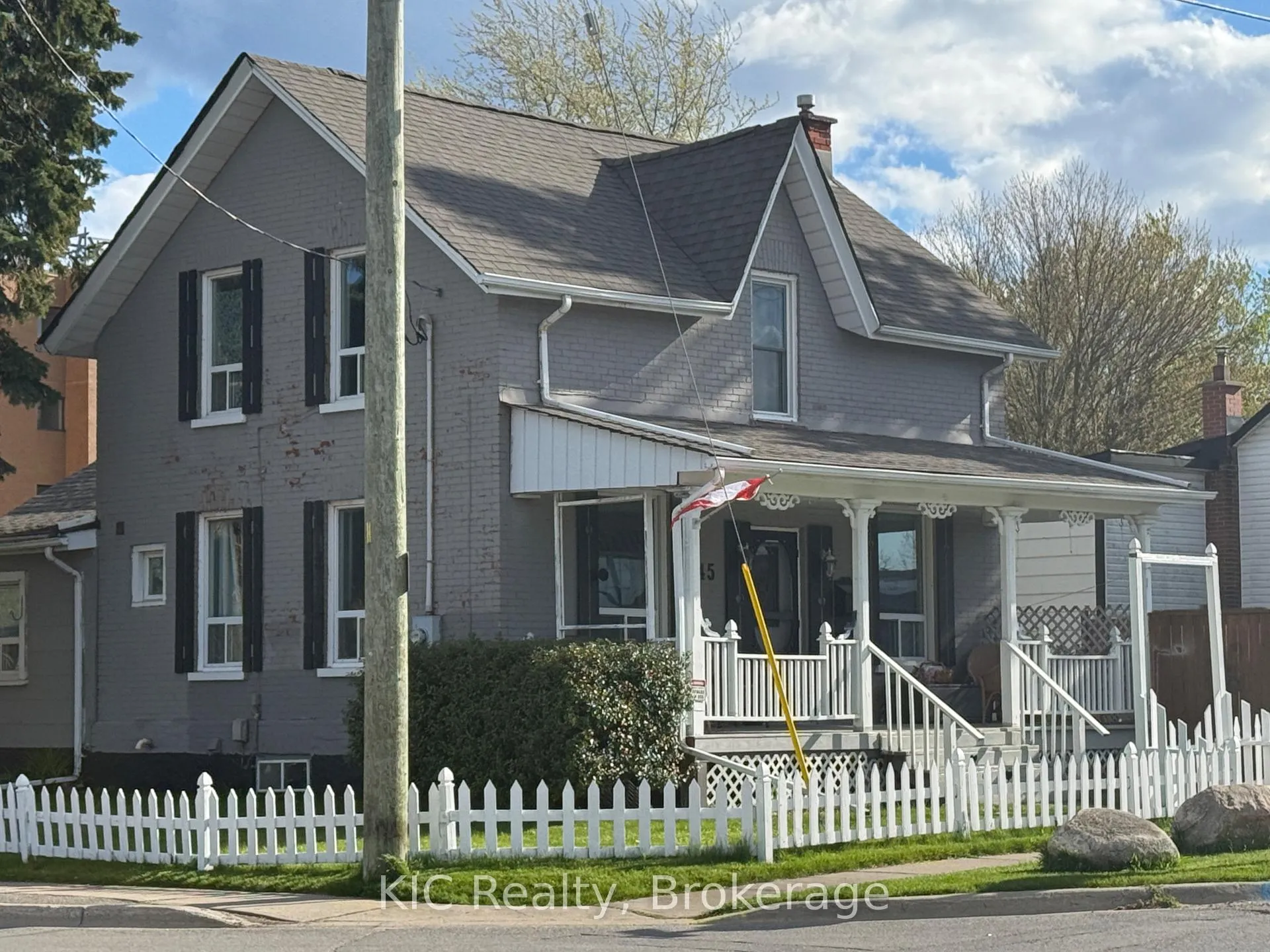 Photo 1 of 45 Albany Street, Oshawa, Central — HOMEH