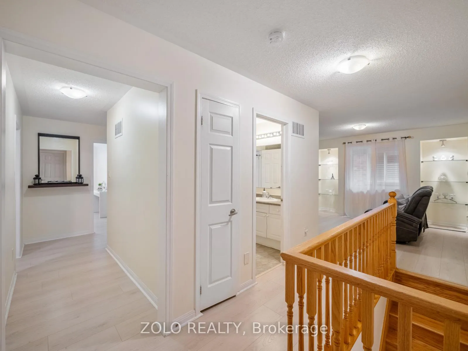 Photo 24 of 818 Cousens Terrace, Milton, Coates — HOMEH