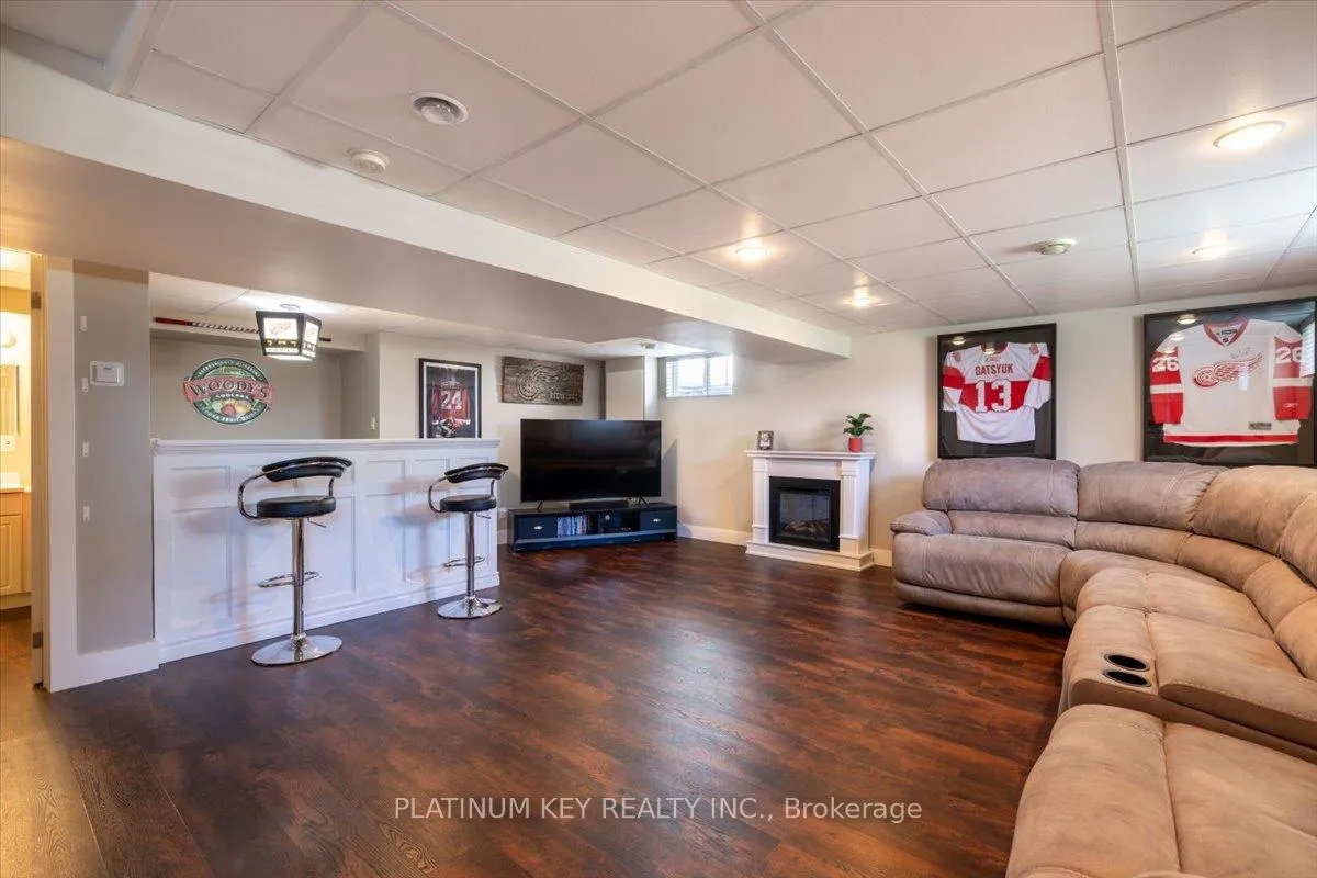 Photo 16 of 205 Symes Street, Southwest Middlesex, Glencoe — HOMEH
