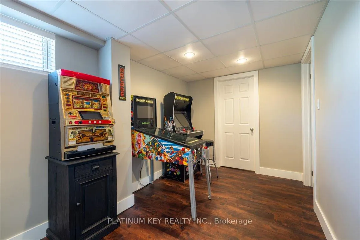 Photo 18 of 205 Symes Street, Southwest Middlesex, Glencoe — HOMEH