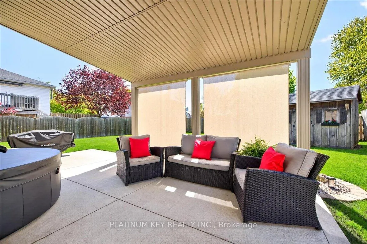 Photo 23 of 205 Symes Street, Southwest Middlesex, Glencoe — HOMEH