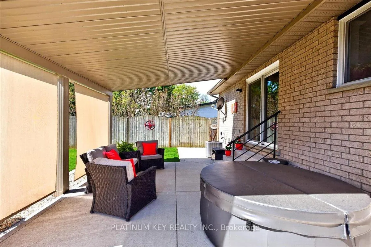 Photo 24 of 205 Symes Street, Southwest Middlesex, Glencoe — HOMEH