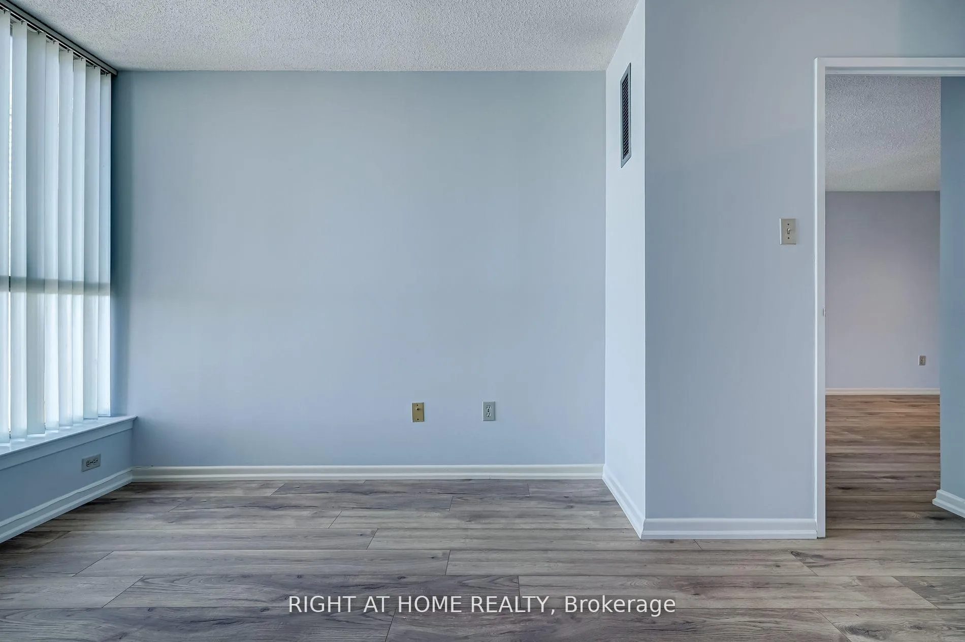 Photo 11 of Unit 2702, 44 St Joseph Street, Toronto, Bay Street Corridor — HOMEH