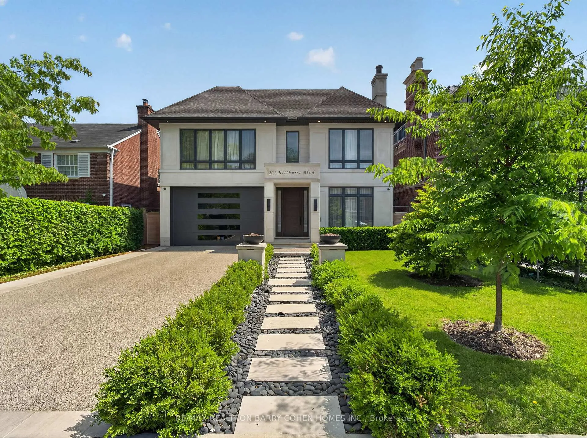 Photo 1 of 201 Hillhurst Boulevard, Toronto, Bedford Park-Nortown — HOMEH