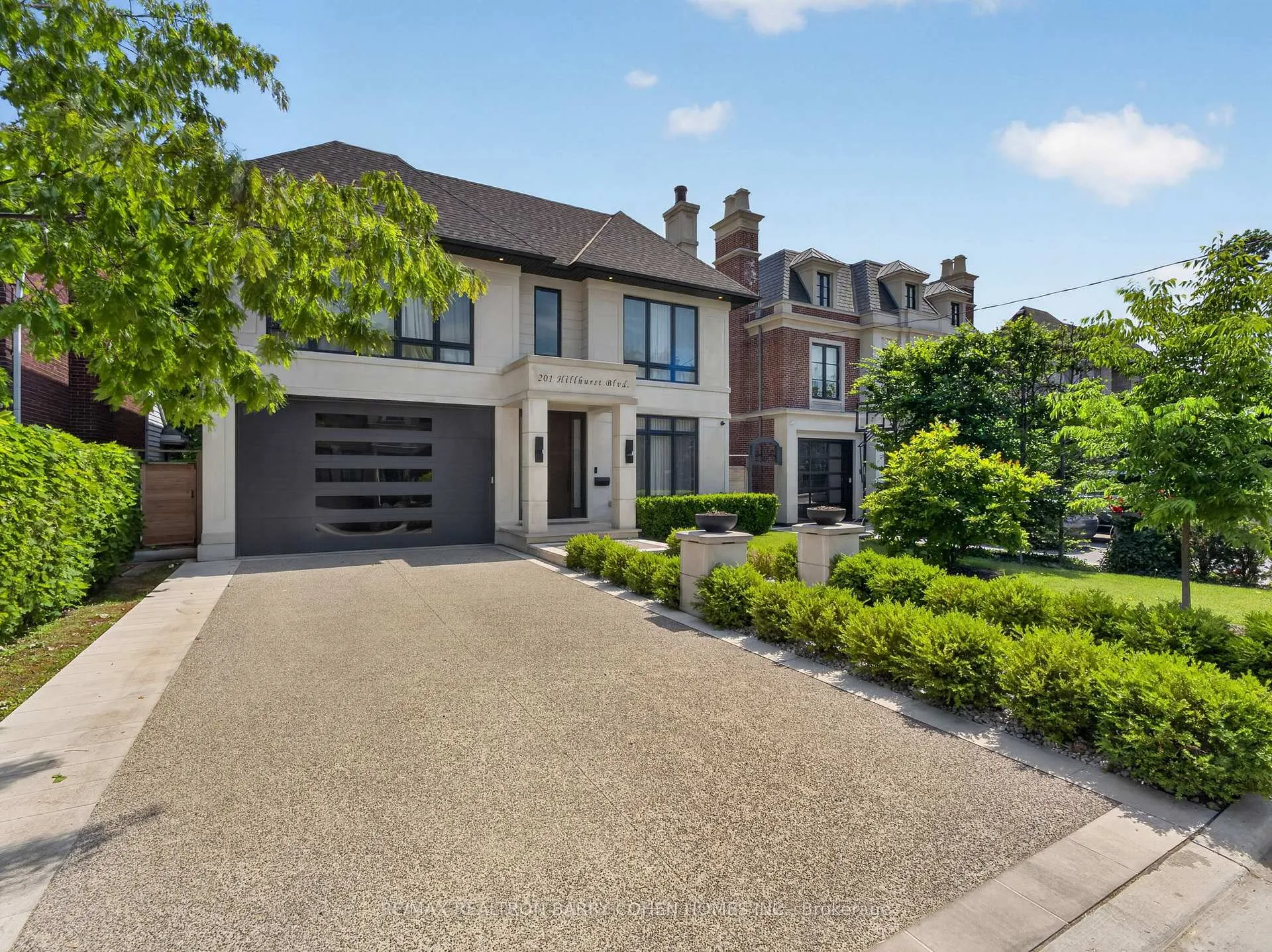 Photo 2 of 201 Hillhurst Boulevard, Toronto, Bedford Park-Nortown — HOMEH
