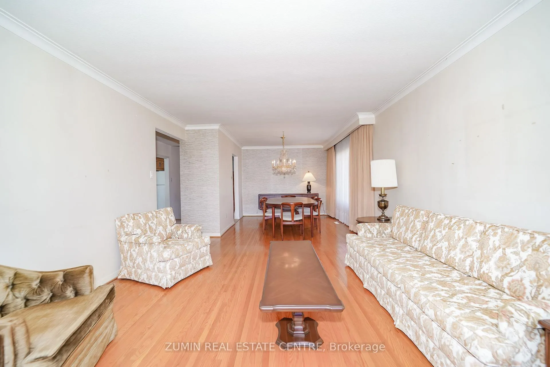 Photo 9 of 9 Oldborough Circle, North York, Don Valley Village — HOMEH