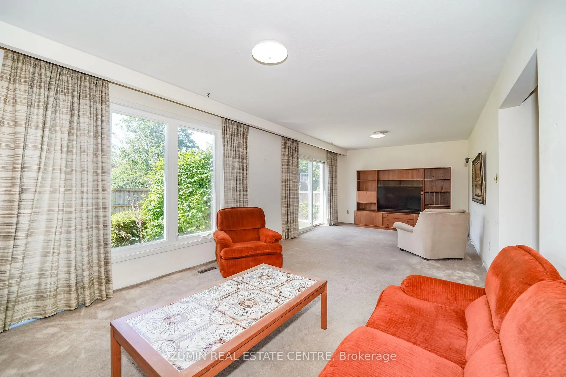 Photo 25 of 9 Oldborough Circle, North York, Don Valley Village — HOMEH