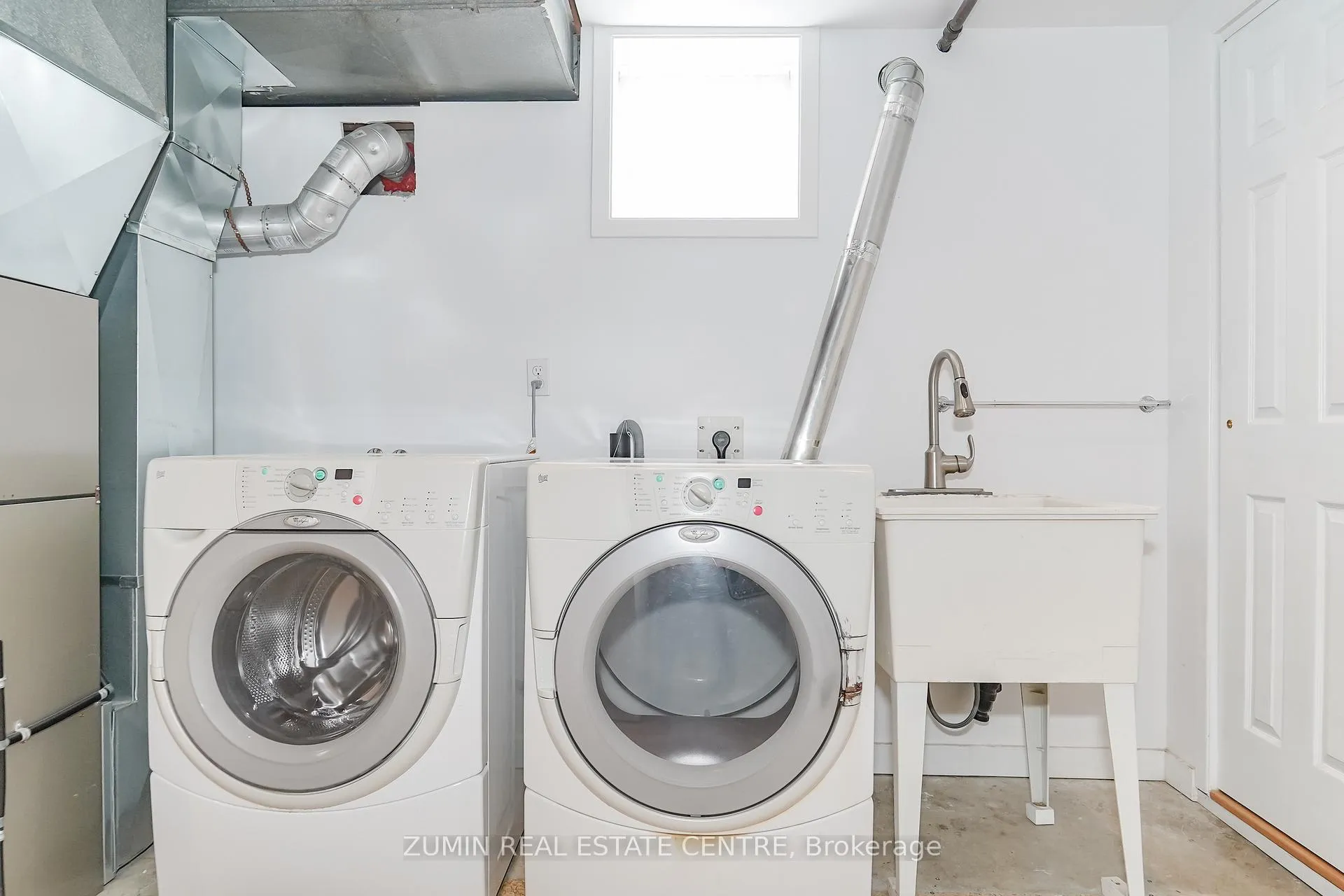 Photo 37 of 9 Oldborough Circle, North York, Don Valley Village — HOMEH