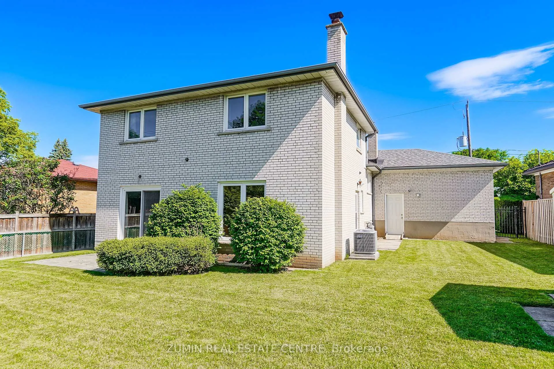Photo 42 of 9 Oldborough Circle, North York, Don Valley Village — HOMEH