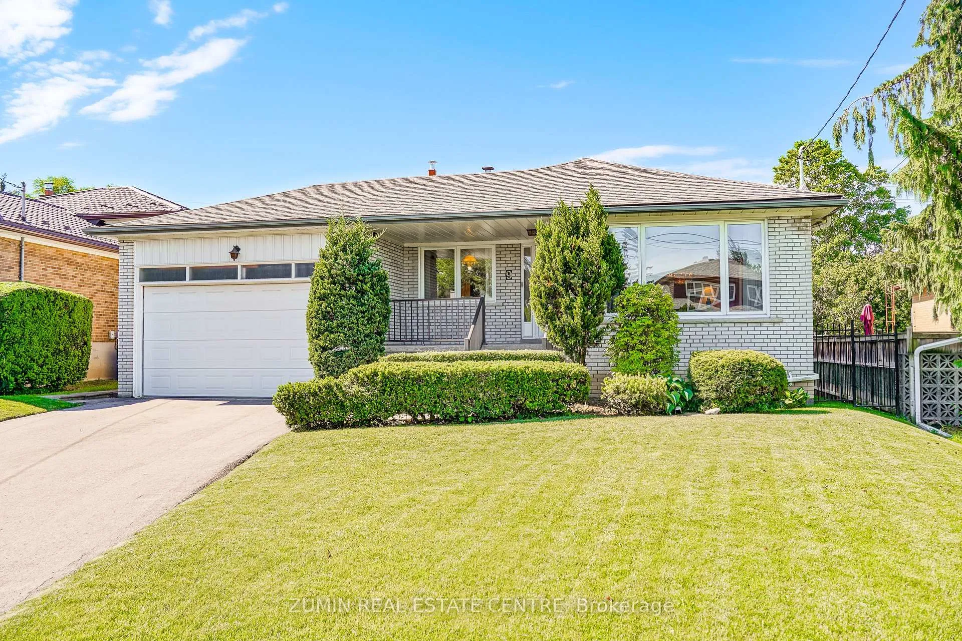 Photo 45 of 9 Oldborough Circle, North York, Don Valley Village — HOMEH