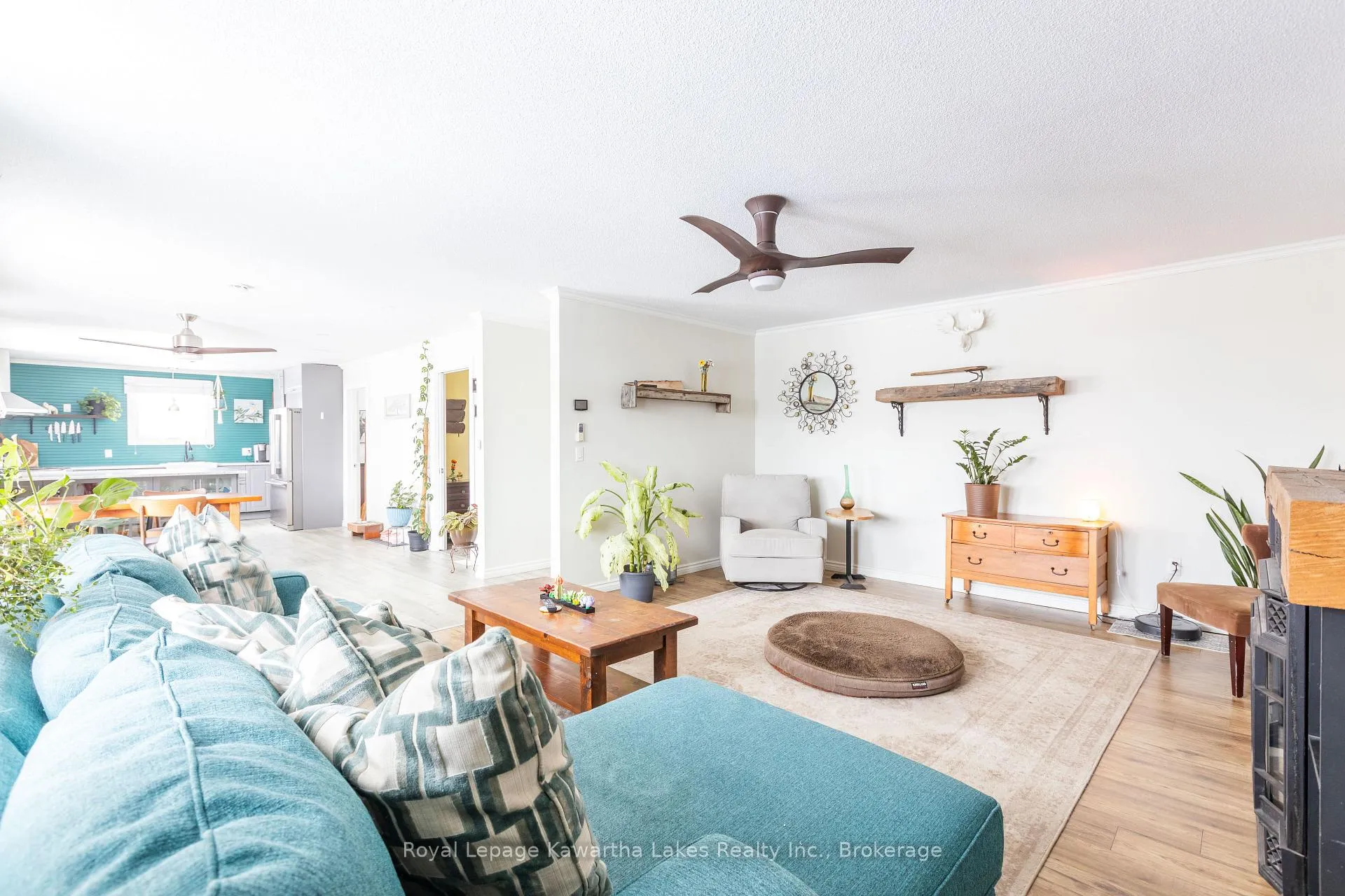 Photo 15 of 104 Cameron Drive, Kawartha Lakes, Fenelon — HOMEH
