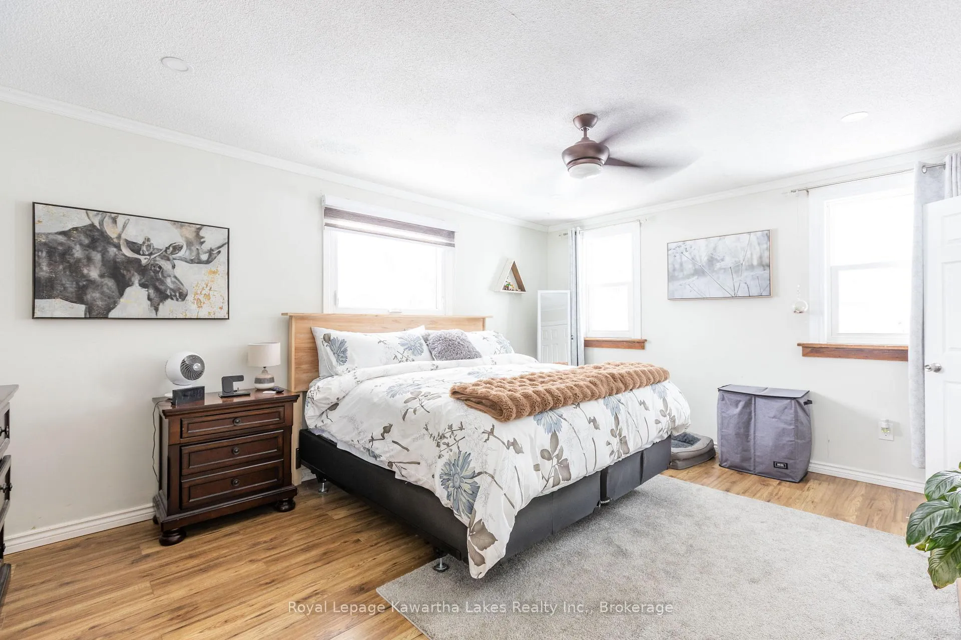 Photo 16 of 104 Cameron Drive, Kawartha Lakes, Fenelon — HOMEH