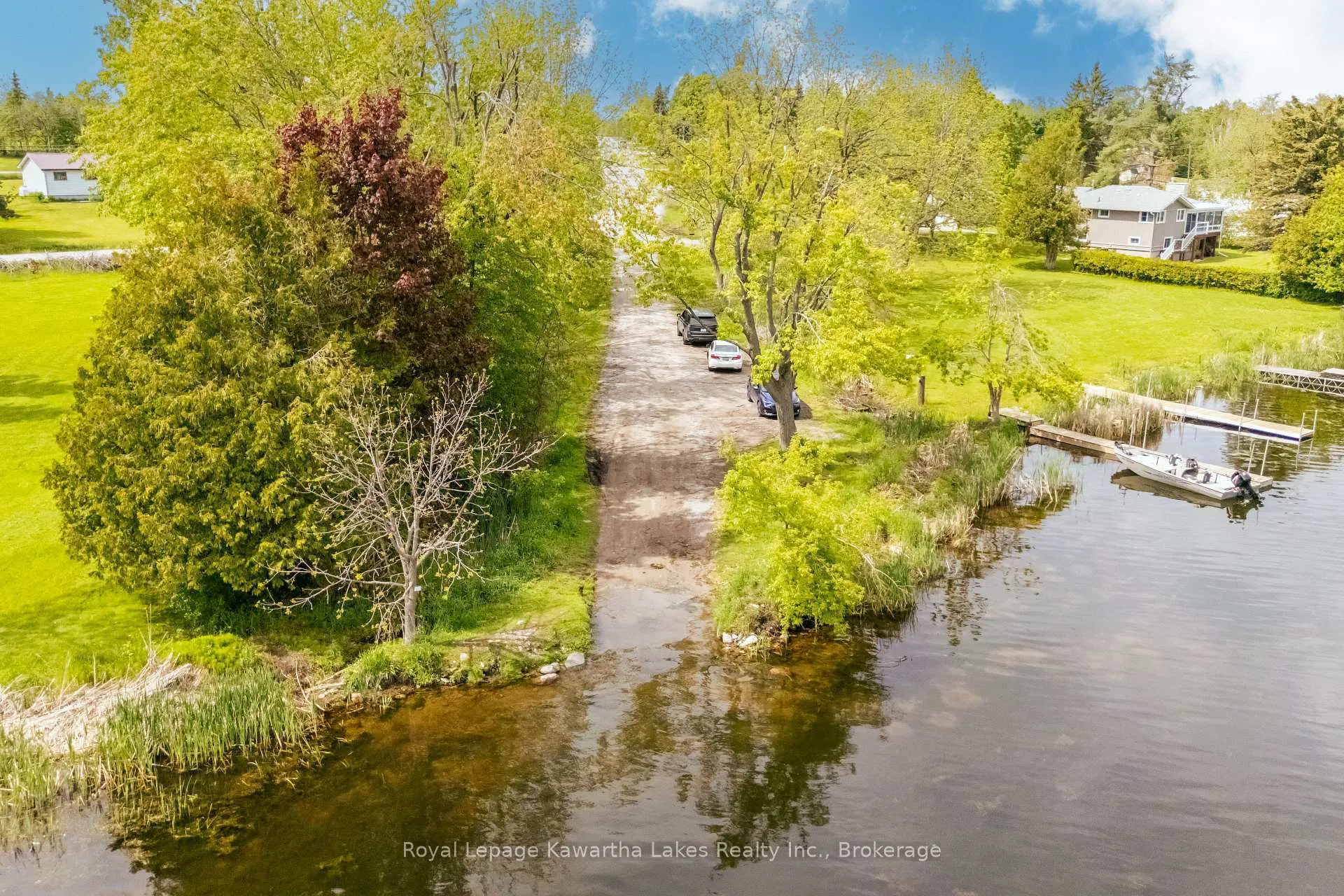 Photo 38 of 104 Cameron Drive, Kawartha Lakes, Fenelon — HOMEH