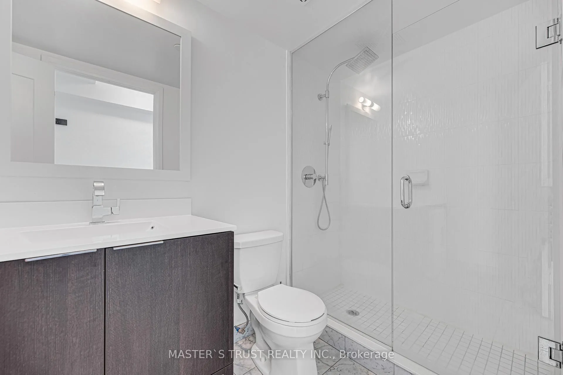 Photo 12 of Unit #1109, 56 Annie Craig Drive, Etobicoke, Mimico — HOMEH
