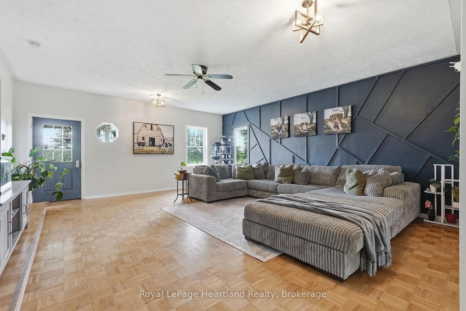 Photo 9 of 482 Concession 8, Brockton — HOMEH