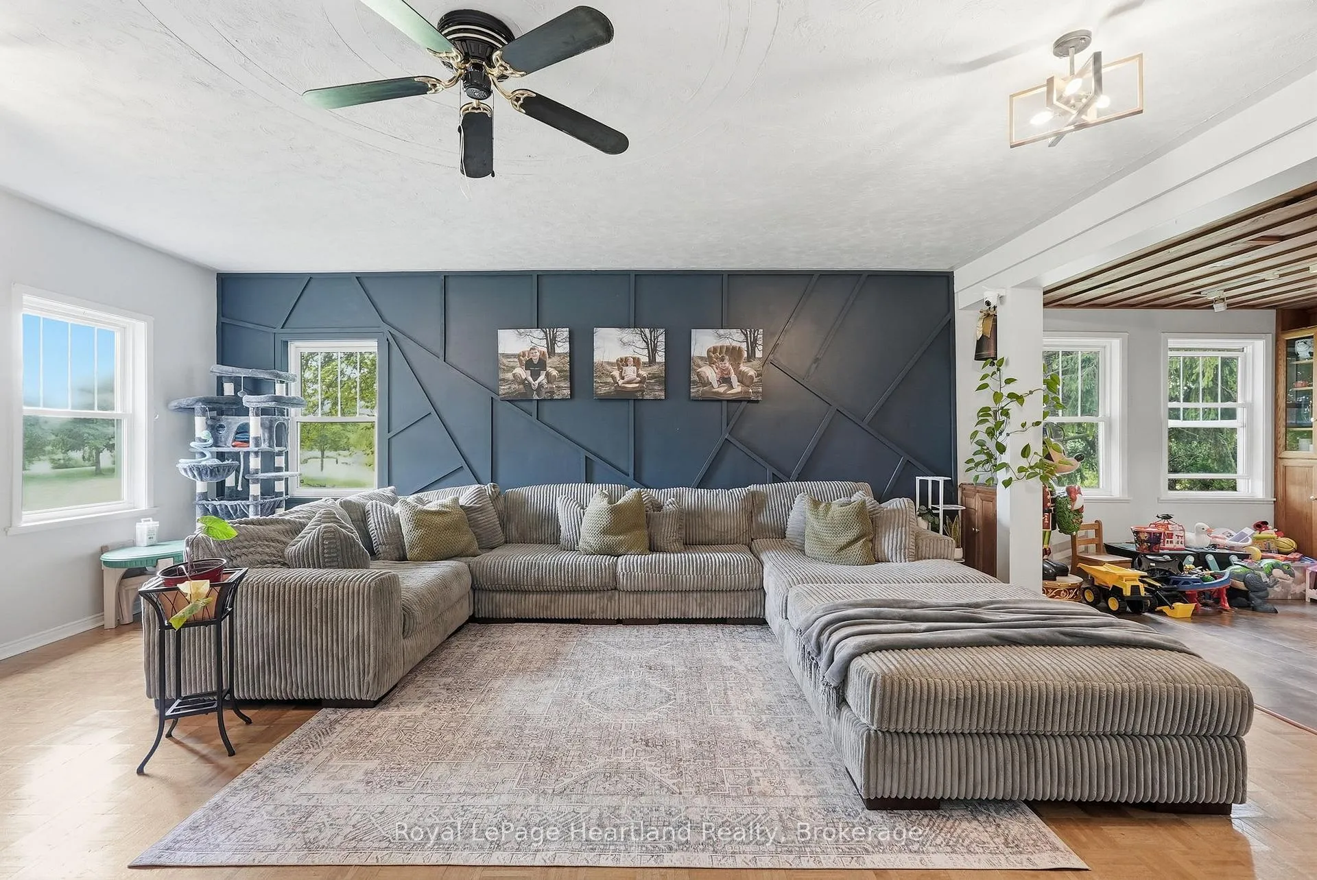 Photo 11 of 482 Concession 8, Brockton — HOMEH