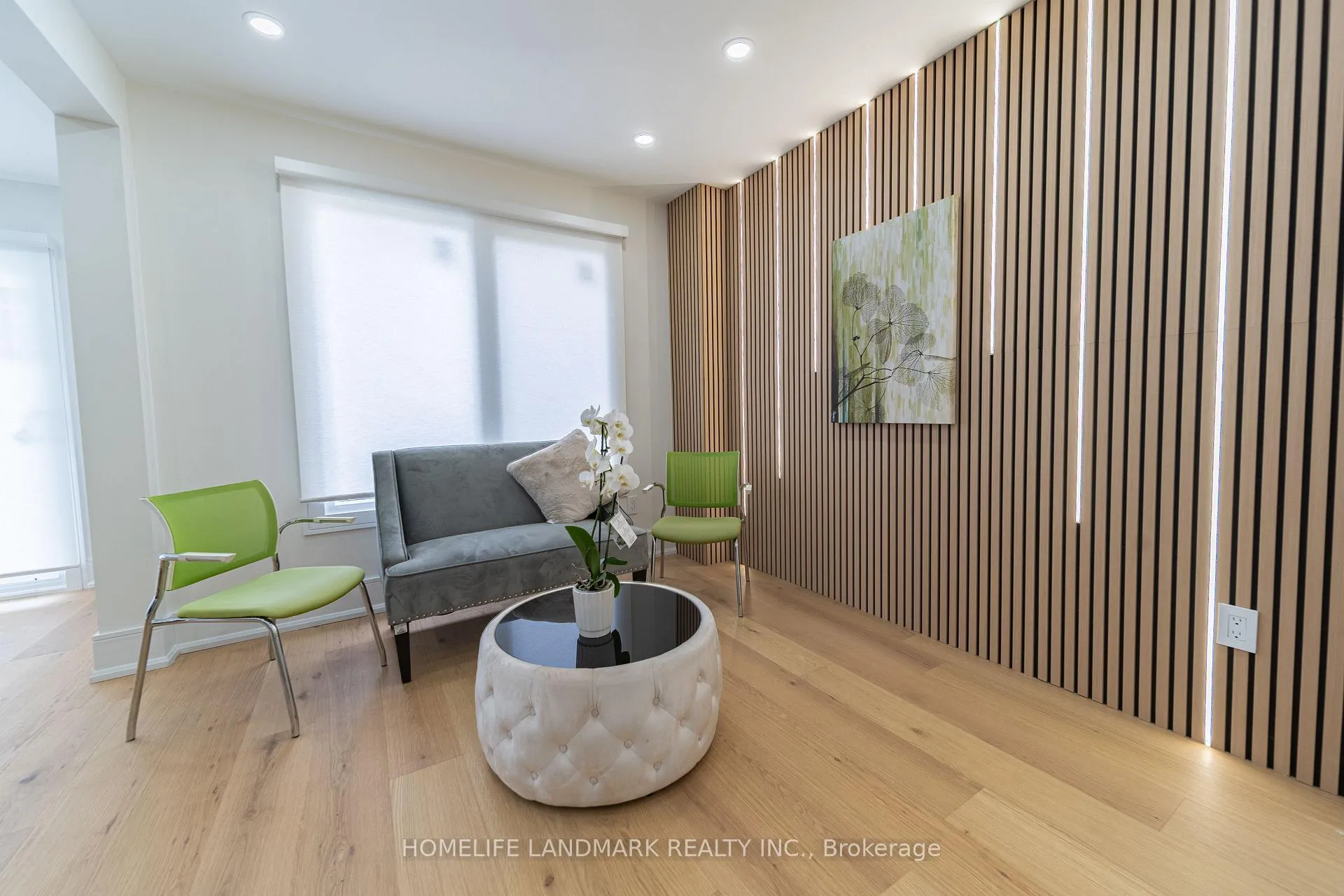 Photo 25 of 224 Macedonia Crescent, Mississauga, Fairview — HOMEH