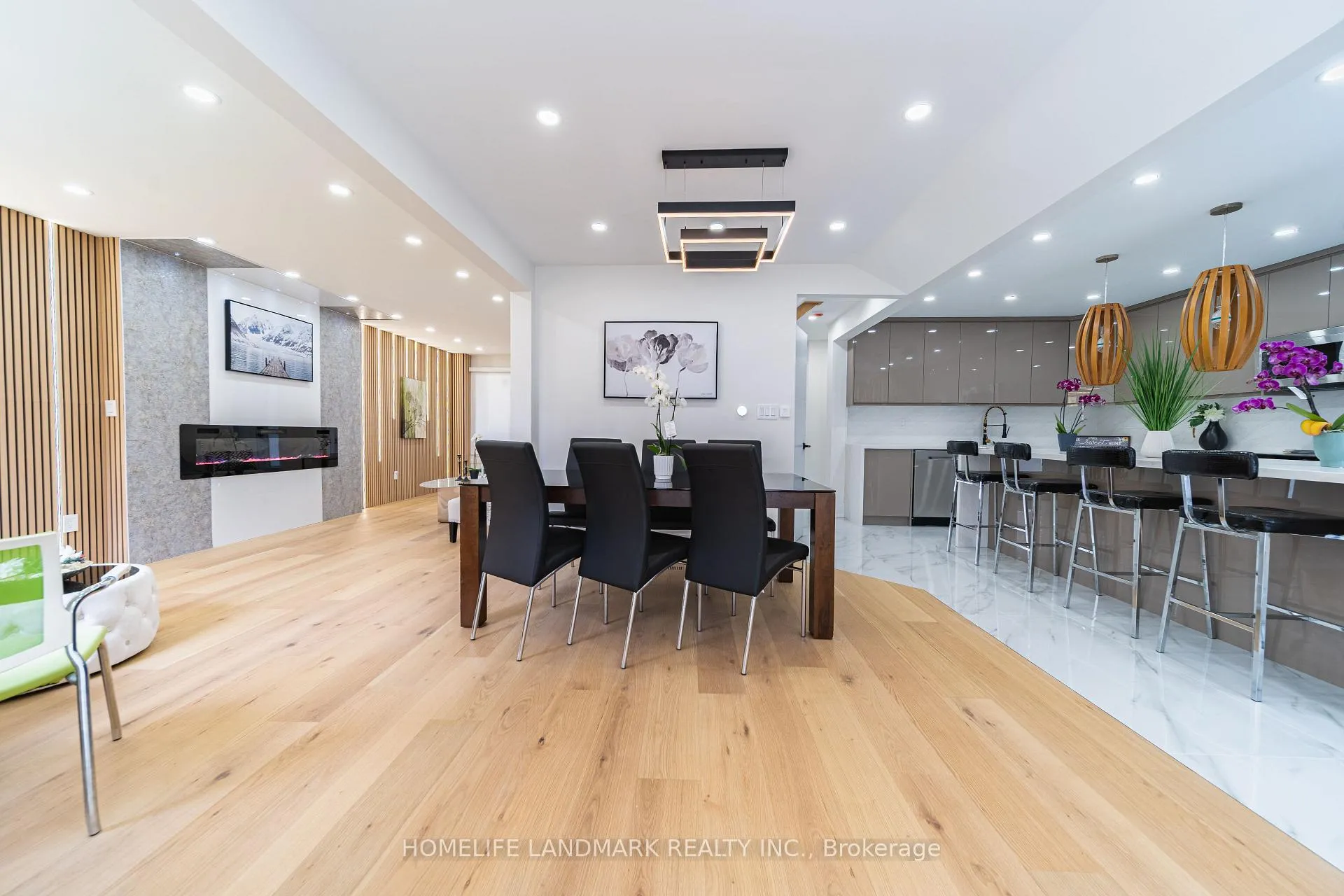 Photo 27 of 224 Macedonia Crescent, Mississauga, Fairview — HOMEH