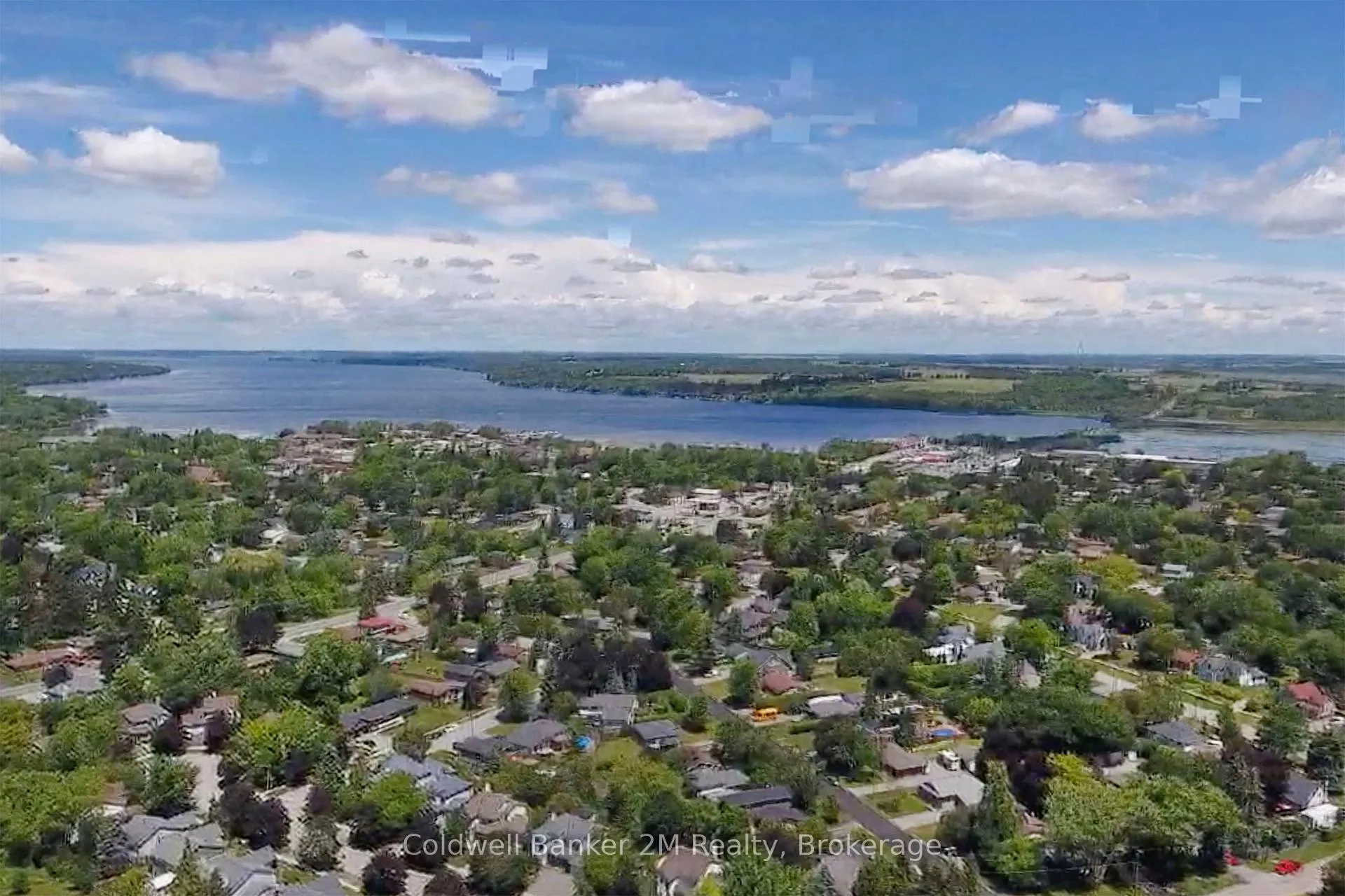 Photo 48 of 39 Poplar Park Crescent, Scugog, Port Perry — HOMEH